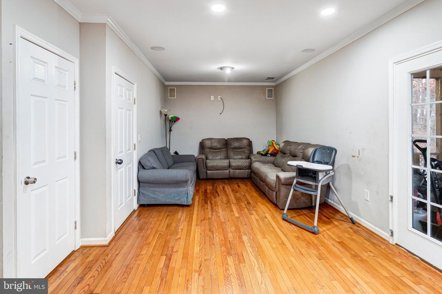 14333 BIRCHDALE AVE, WOODBRIDGE, Virginia 22193, 7 Bedrooms Bedrooms, ,3 BathroomsBathrooms,Residential,For sale,14333 BIRCHDALE AVE,VAPW2113026 MLS # VAPW2113026