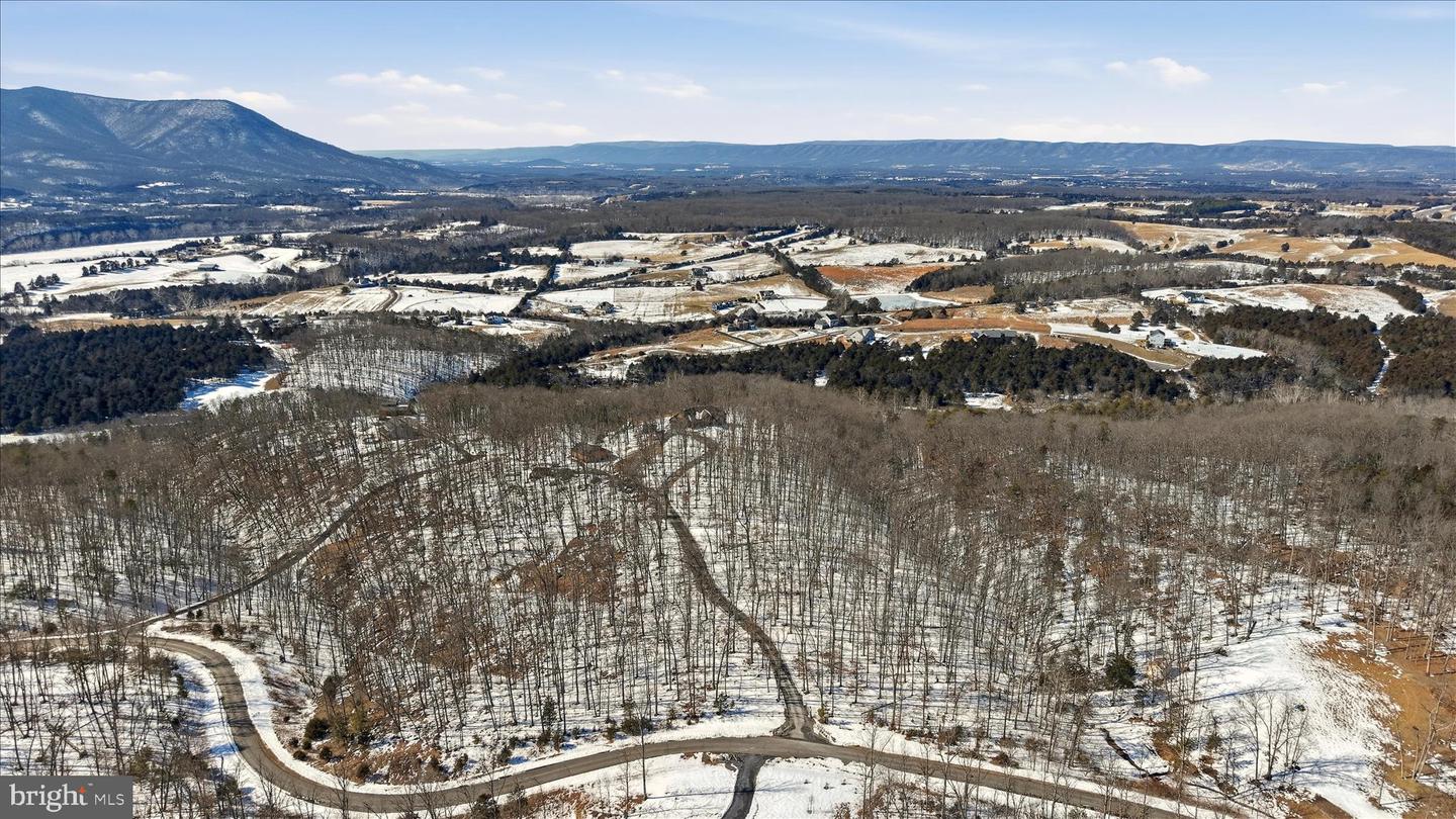 690 COMFORTER LN, MIDDLETOWN, Virginia 22645, 4 Bedrooms Bedrooms, ,3 BathroomsBathrooms,Farm,For sale,690 COMFORTER LN,VAWR2013488 MLS # VAWR2013488