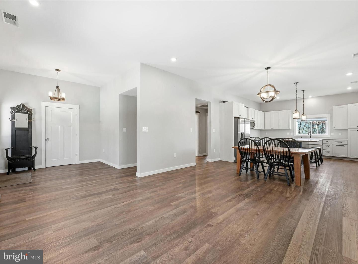 690 COMFORTER LN, MIDDLETOWN, Virginia 22645, 4 Bedrooms Bedrooms, ,3 BathroomsBathrooms,Farm,For sale,690 COMFORTER LN,VAWR2013488 MLS # VAWR2013488