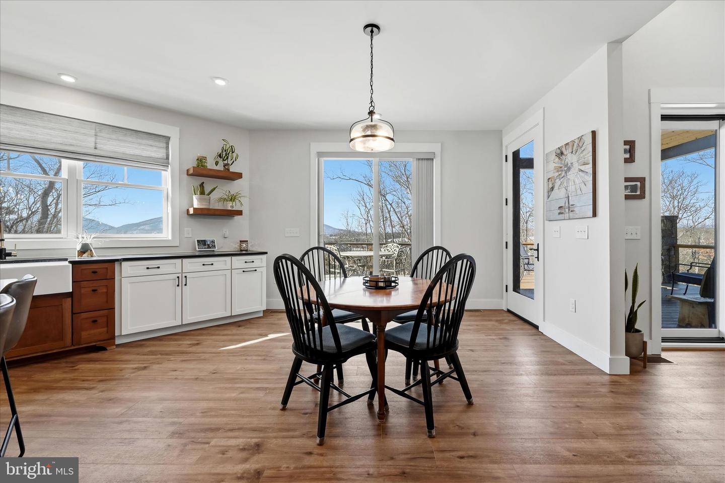 690 COMFORTER LN, MIDDLETOWN, Virginia 22645, 4 Bedrooms Bedrooms, ,3 BathroomsBathrooms,Farm,For sale,690 COMFORTER LN,VAWR2013488 MLS # VAWR2013488