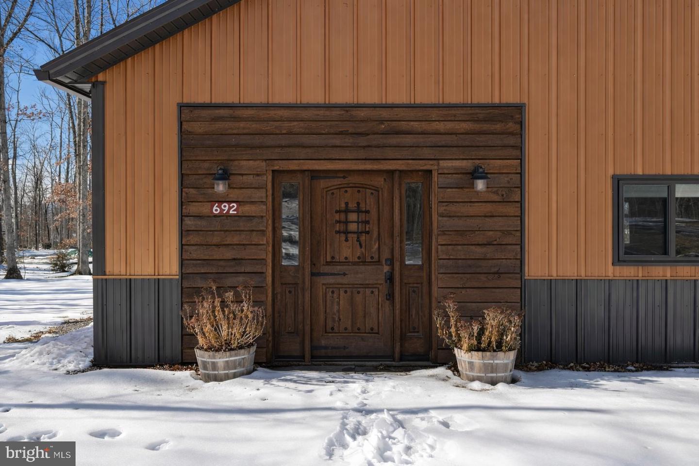 690 COMFORTER LN, MIDDLETOWN, Virginia 22645, 4 Bedrooms Bedrooms, ,3 BathroomsBathrooms,Farm,For sale,690 COMFORTER LN,VAWR2013488 MLS # VAWR2013488