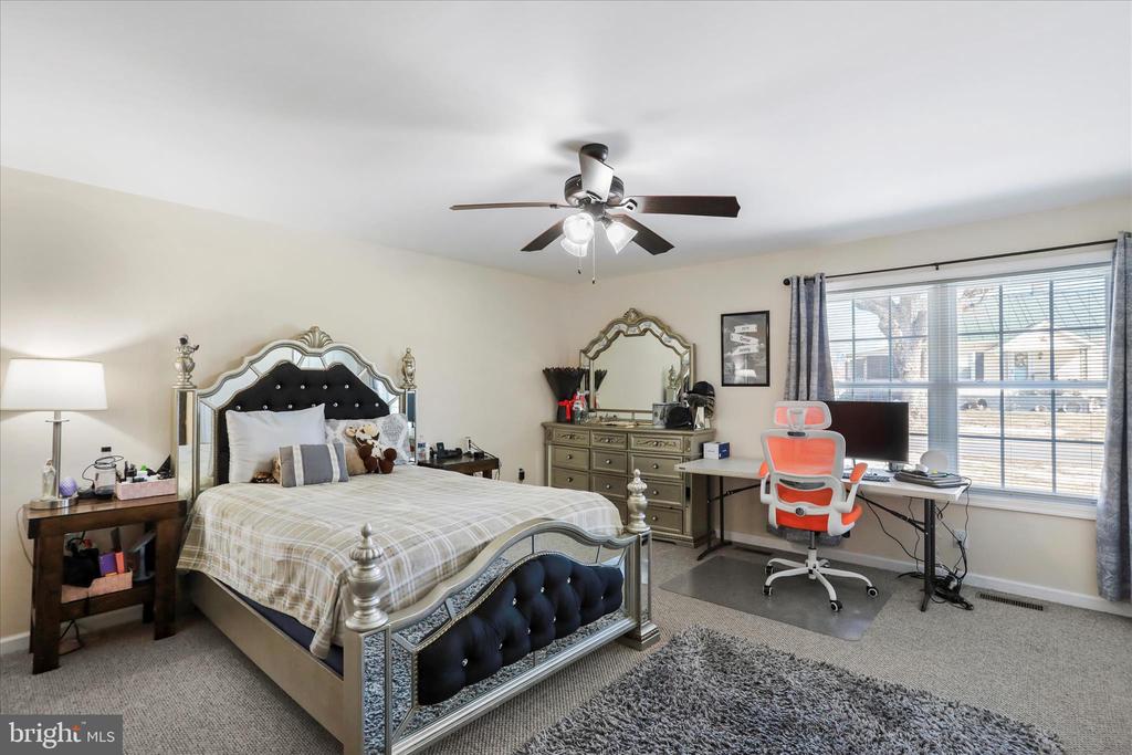 300 PARK RD, STANLEY, Virginia 22851, 3 Bedrooms Bedrooms, ,2 BathroomsBathrooms,Residential,300 PARK RD,VAPA2006028 MLS # VAPA2006028