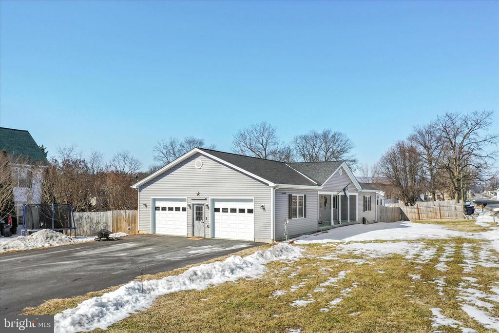 300 PARK RD, STANLEY, Virginia 22851, 3 Bedrooms Bedrooms, ,2 BathroomsBathrooms,Residential,300 PARK RD,VAPA2006028 MLS # VAPA2006028