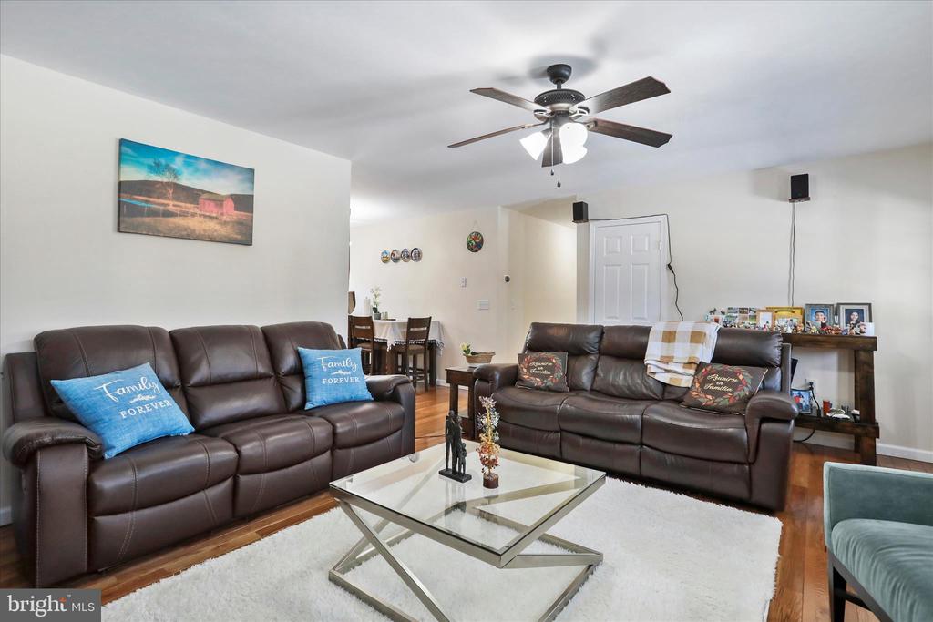 300 PARK RD, STANLEY, Virginia 22851, 3 Bedrooms Bedrooms, ,2 BathroomsBathrooms,Residential,300 PARK RD,VAPA2006028 MLS # VAPA2006028