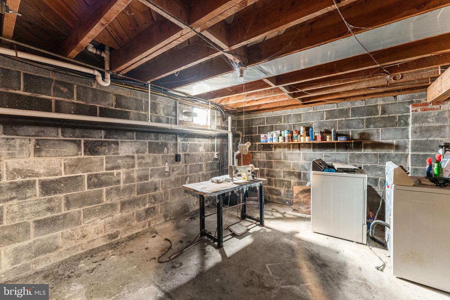 808 DAINGERFIELD ST, TAPPAHANNOCK, Virginia 22560, 3 Bedrooms Bedrooms, ,1 BathroomBathrooms,Residential,For sale,808 DAINGERFIELD ST,VAES2002090 MLS # VAES2002090