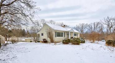 16819 WOODGROVE RD, ROUND HILL, Virginia 20141, 3 Bedrooms Bedrooms, ,1 BathroomBathrooms,Residential,For sale,16819 WOODGROVE RD,VALO2112354 MLS # VALO2112354