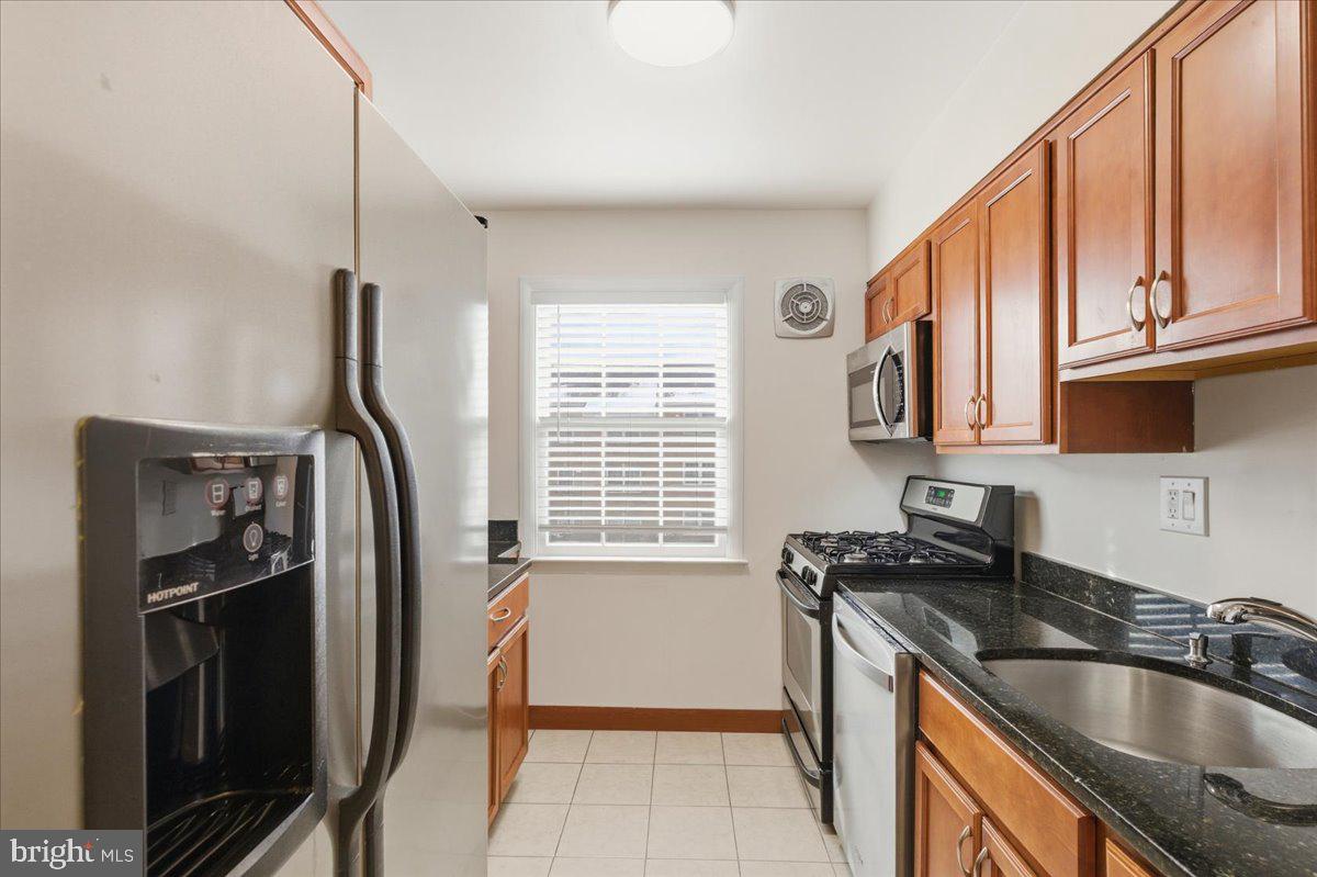 9461 FAIRFAX BLVD #301, FAIRFAX, Virginia 22031, 2 Bedrooms Bedrooms, ,1 BathroomBathrooms,Residential,For sale,9461 FAIRFAX BLVD #301,VAFC2007624 MLS # VAFC2007624