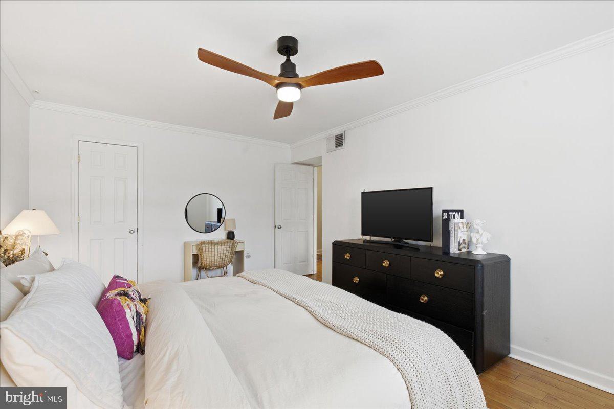 9461 FAIRFAX BLVD #301, FAIRFAX, Virginia 22031, 2 Bedrooms Bedrooms, ,1 BathroomBathrooms,Residential,For sale,9461 FAIRFAX BLVD #301,VAFC2007624 MLS # VAFC2007624