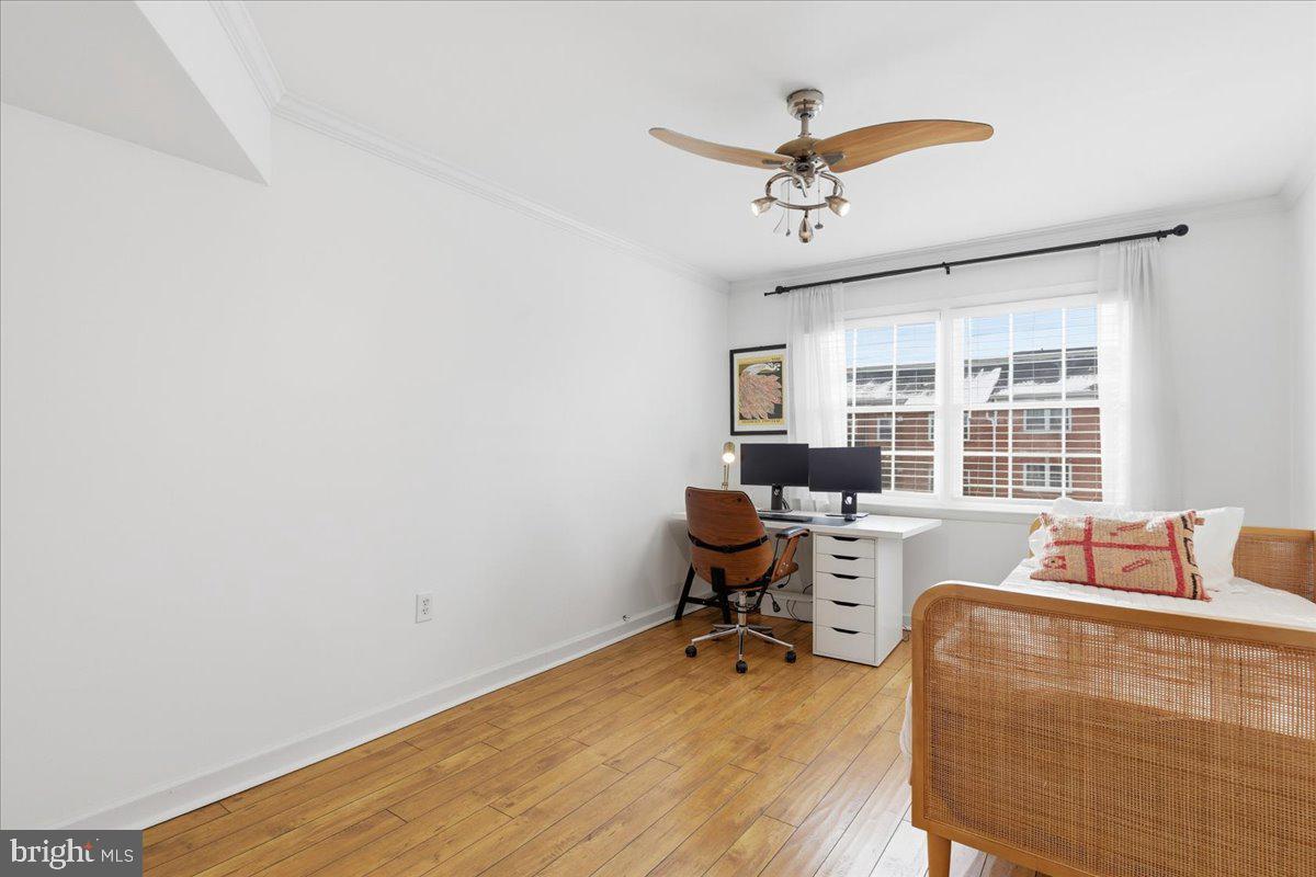 9461 FAIRFAX BLVD #301, FAIRFAX, Virginia 22031, 2 Bedrooms Bedrooms, ,1 BathroomBathrooms,Residential,For sale,9461 FAIRFAX BLVD #301,VAFC2007624 MLS # VAFC2007624