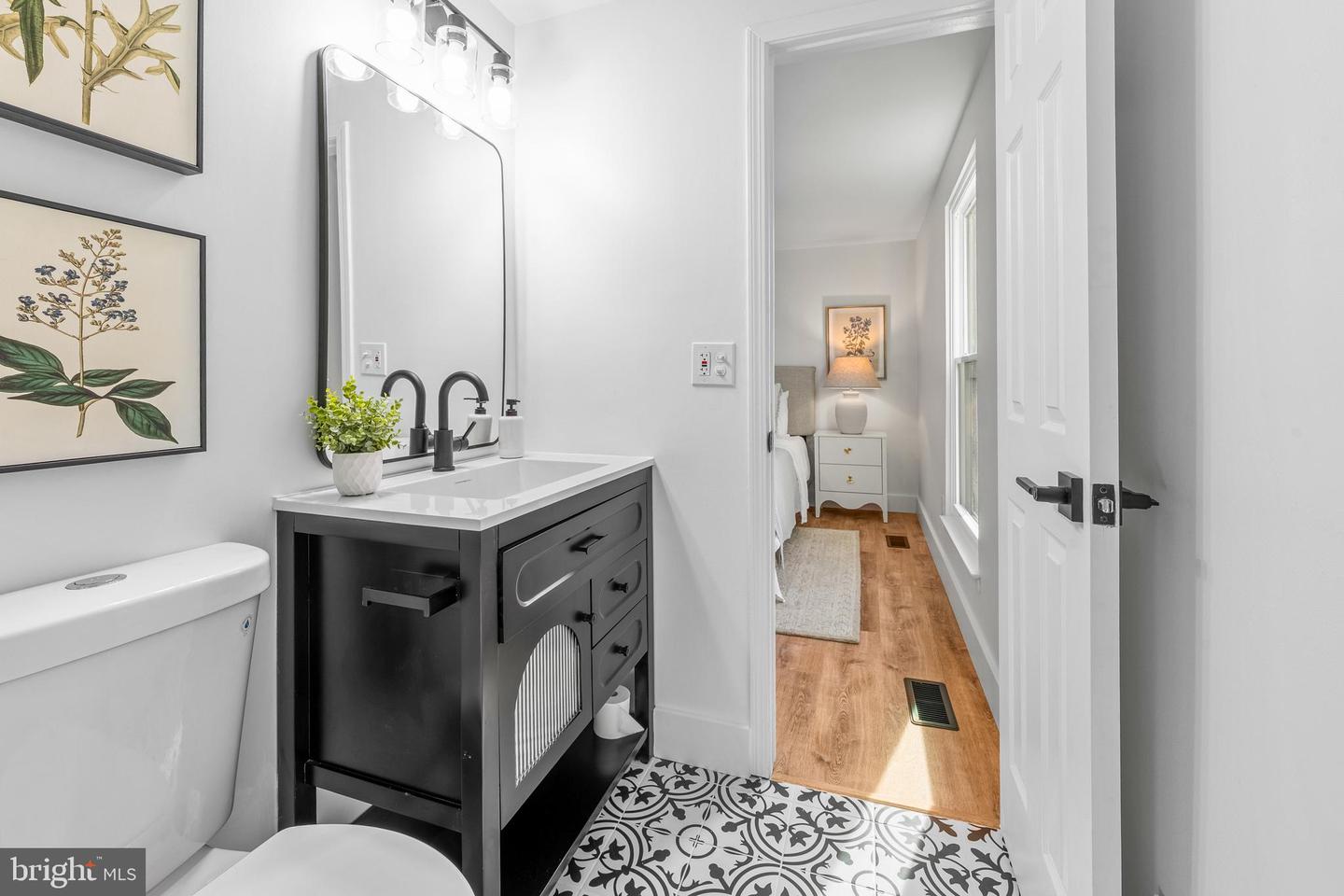 1359 ROCK CHAPEL RD, HERNDON, Virginia 20170, 4 Bedrooms Bedrooms, 9 Rooms Rooms,3 BathroomsBathrooms,Residential,For sale,1359 ROCK CHAPEL RD,VAFX2285014 MLS # VAFX2285014