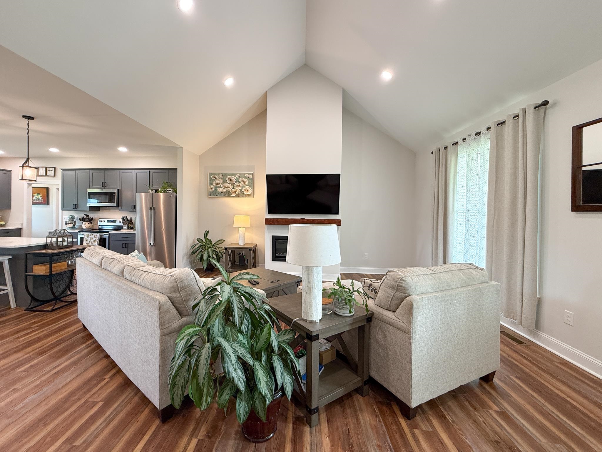 643 CATTLE SCALES RD, WAYNESBORO, Virginia 22980, 3 Bedrooms Bedrooms, ,2 BathroomsBathrooms,Residential,643 CATTLE SCALES RD,673559 MLS # 673559