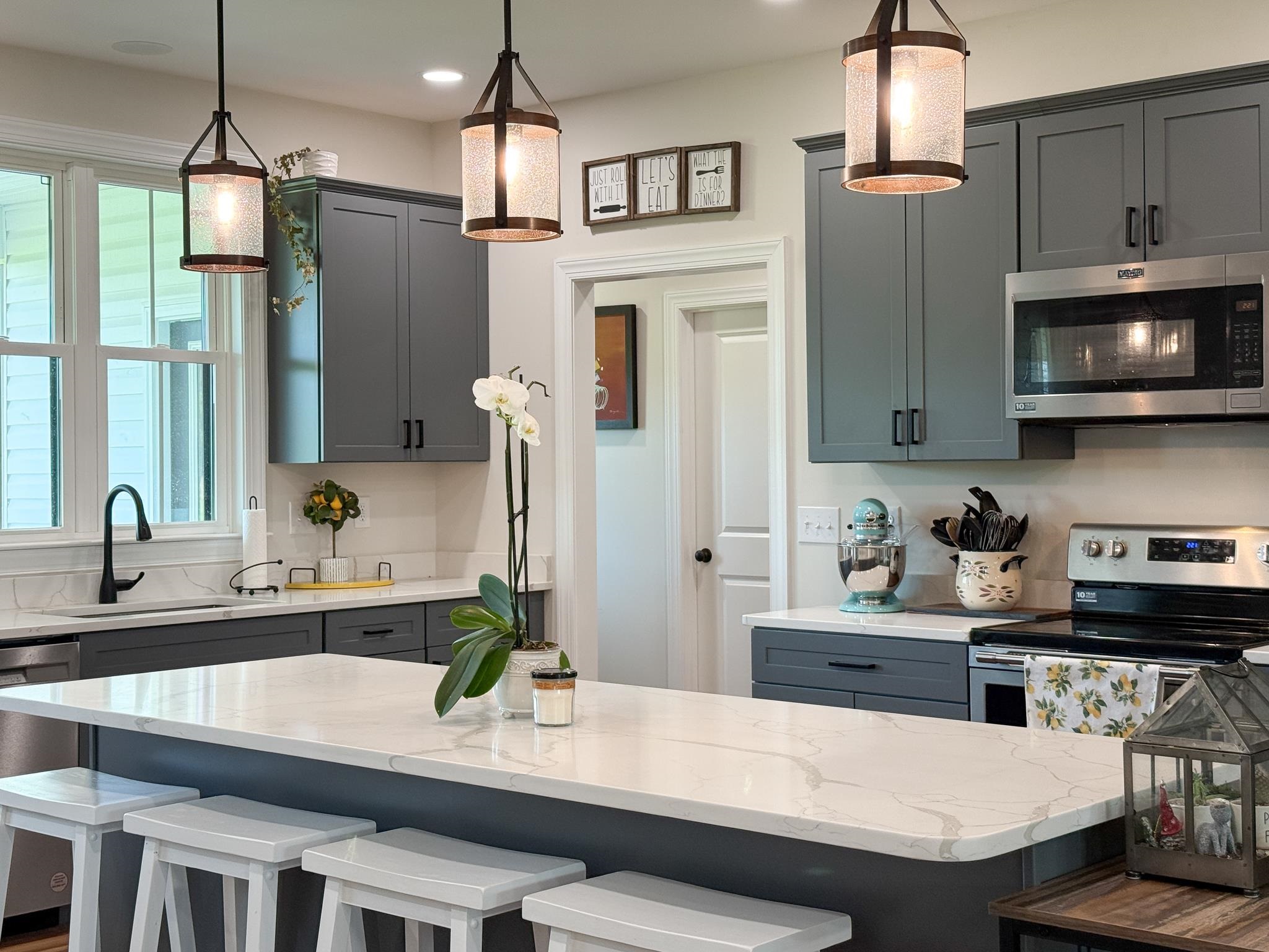 643 CATTLE SCALES RD, WAYNESBORO, Virginia 22980, 3 Bedrooms Bedrooms, ,2 BathroomsBathrooms,Residential,643 CATTLE SCALES RD,673559 MLS # 673559