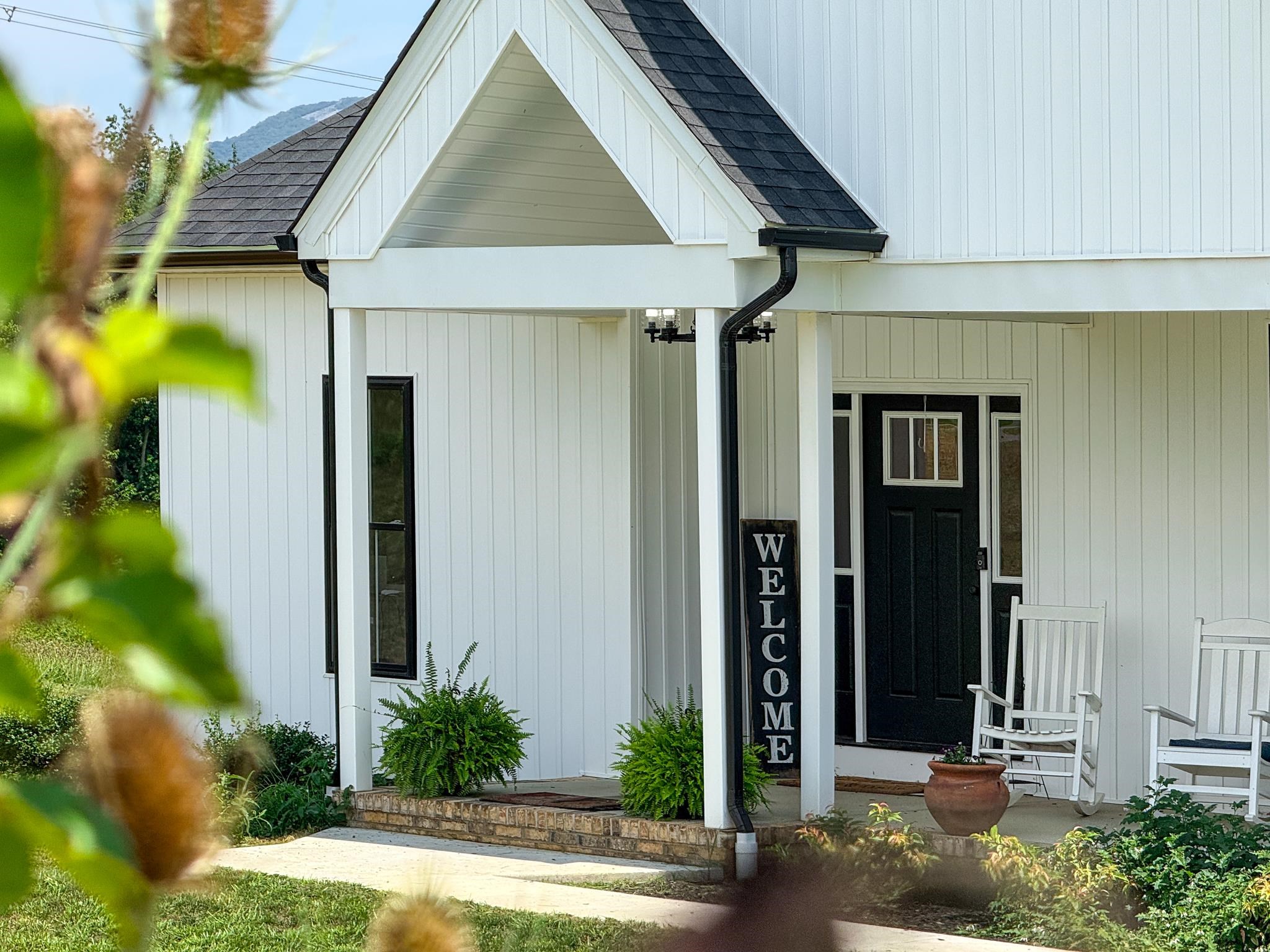 643 CATTLE SCALES RD, WAYNESBORO, Virginia 22980, 3 Bedrooms Bedrooms, ,2 BathroomsBathrooms,Residential,643 CATTLE SCALES RD,673559 MLS # 673559