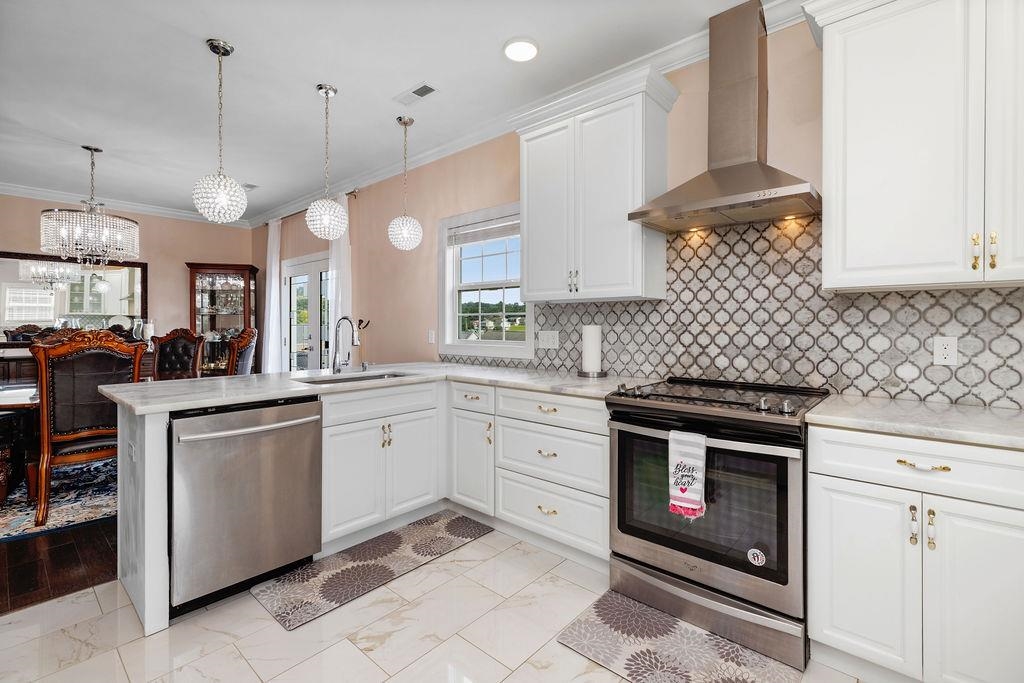 1311 LITTLE SORREL DR, HARRISONBURG, Virginia 22801, 5 Bedrooms Bedrooms, ,3 BathroomsBathrooms,Residential,1311 LITTLE SORREL DR,673561 MLS # 673561