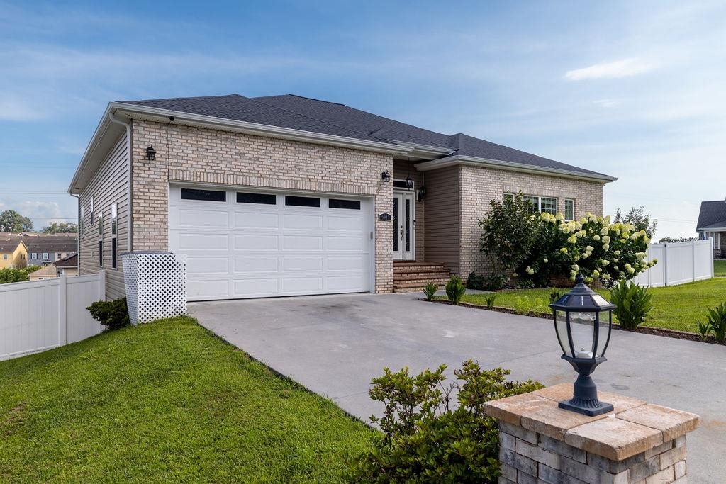 1311 LITTLE SORREL DR, HARRISONBURG, Virginia 22801, 5 Bedrooms Bedrooms, ,3 BathroomsBathrooms,Residential,1311 LITTLE SORREL DR,673561 MLS # 673561