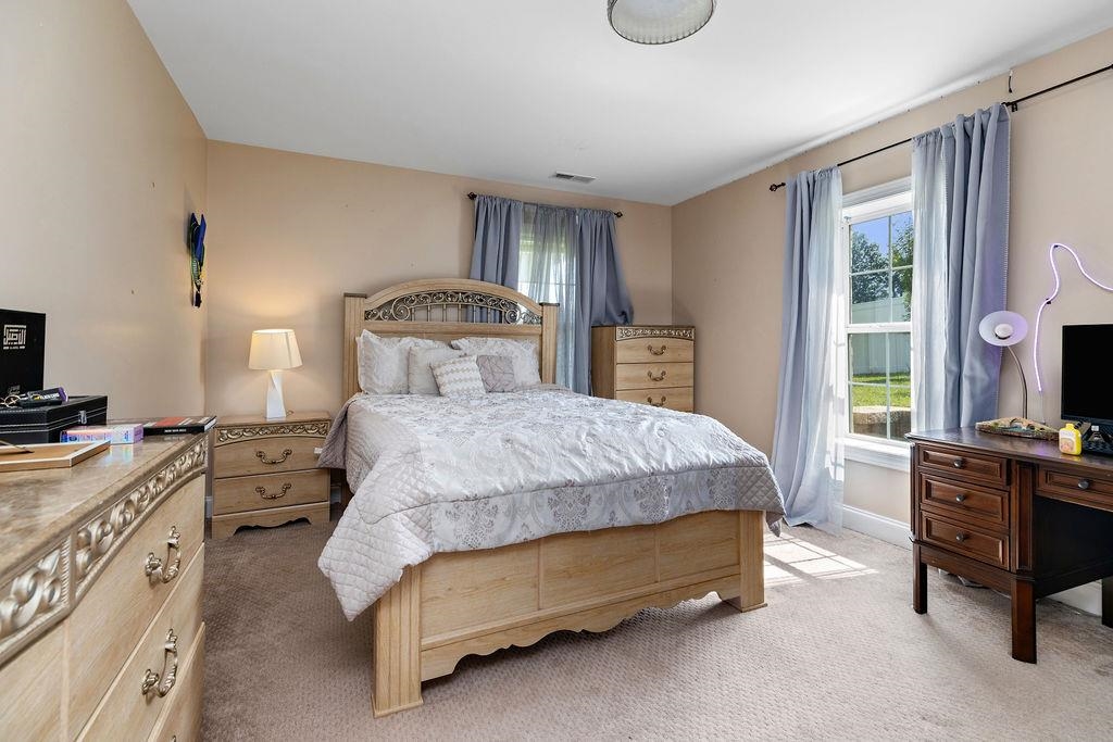 1311 LITTLE SORREL DR, HARRISONBURG, Virginia 22801, 5 Bedrooms Bedrooms, ,3 BathroomsBathrooms,Residential,1311 LITTLE SORREL DR,673561 MLS # 673561