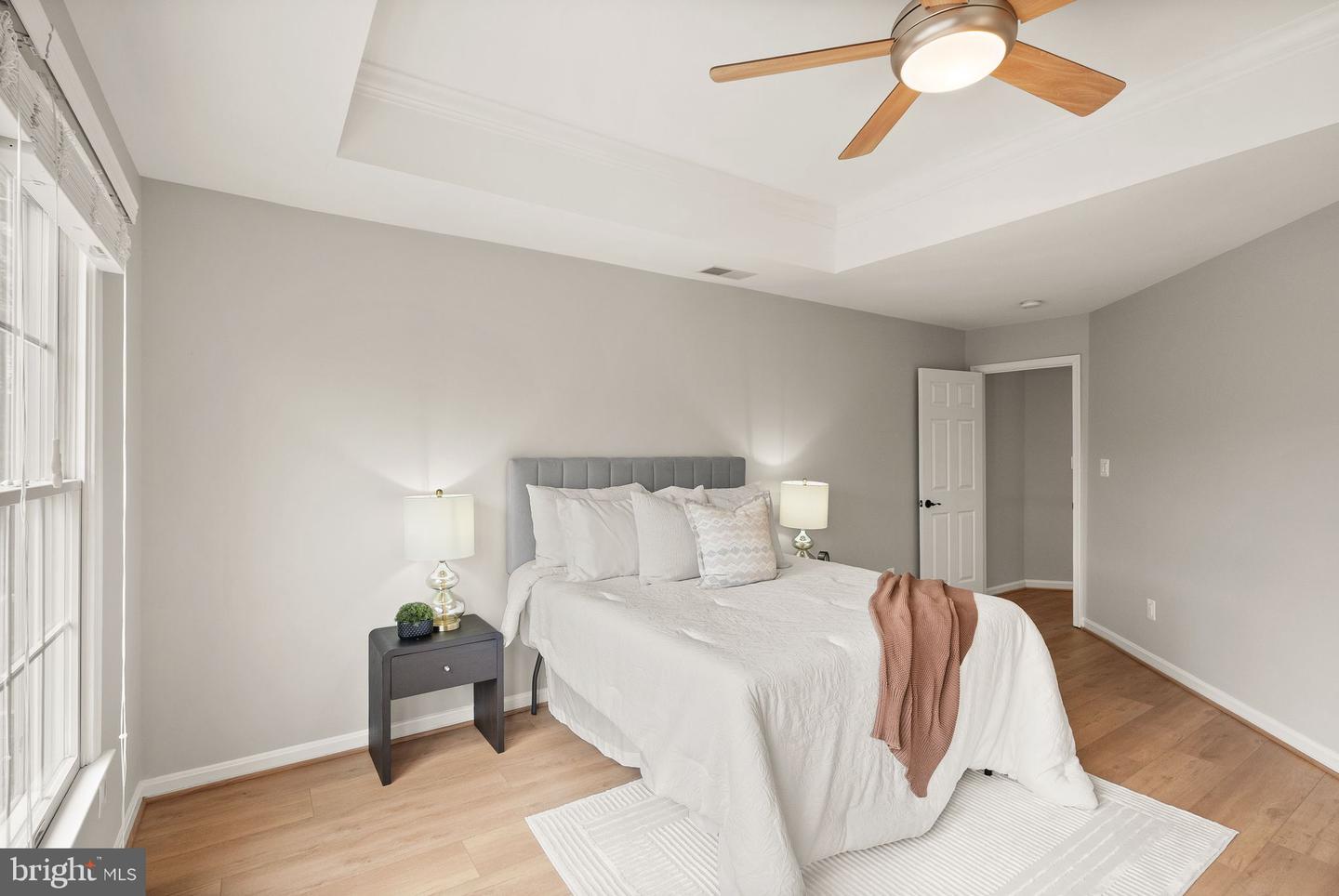 105 SHEPHERDSON LN NE, VIENNA, Virginia 22180, 4 Bedrooms Bedrooms, ,3 BathroomsBathrooms,Residential,For sale,105 SHEPHERDSON LN NE,VAFX2286066 MLS # VAFX2286066