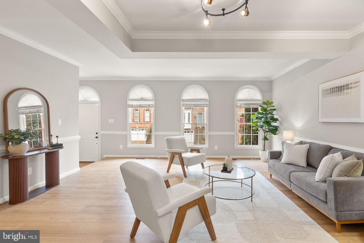 105 SHEPHERDSON LN NE, VIENNA, Virginia 22180, 4 Bedrooms Bedrooms, ,3 BathroomsBathrooms,Residential,For sale,105 SHEPHERDSON LN NE,VAFX2286066 MLS # VAFX2286066