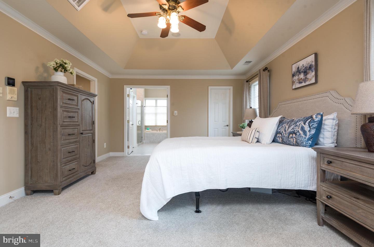 15412 ARNOLD PALMER DR, HAYMARKET, Virginia 20169, 4 Bedrooms Bedrooms, ,4 BathroomsBathrooms,Residential,For sale,15412 ARNOLD PALMER DR,VAPW2110706 MLS # VAPW2110706