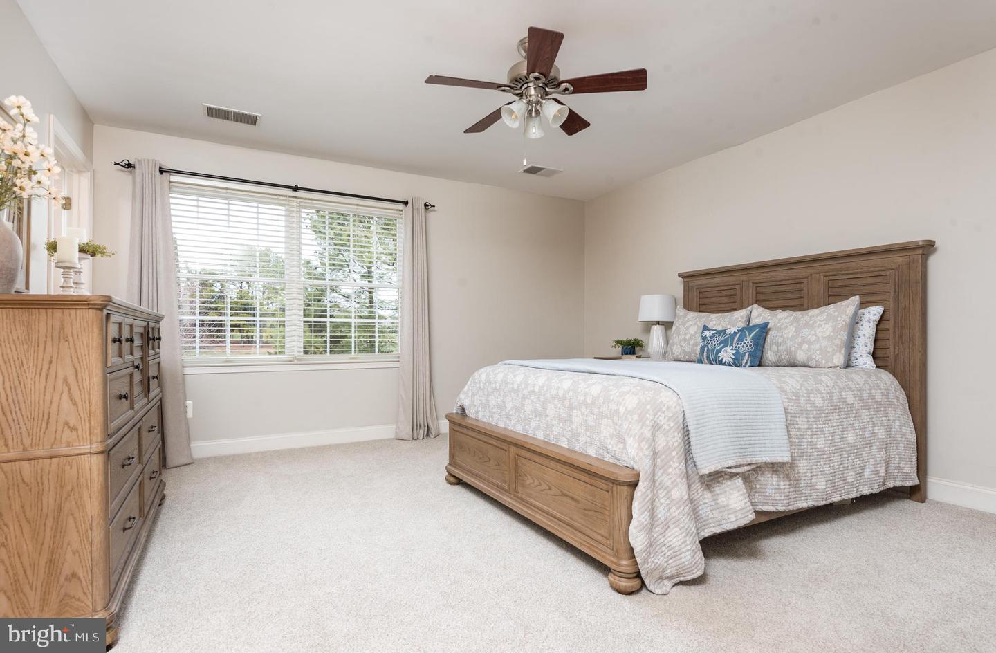 15412 ARNOLD PALMER DR, HAYMARKET, Virginia 20169, 4 Bedrooms Bedrooms, ,4 BathroomsBathrooms,Residential,For sale,15412 ARNOLD PALMER DR,VAPW2110706 MLS # VAPW2110706