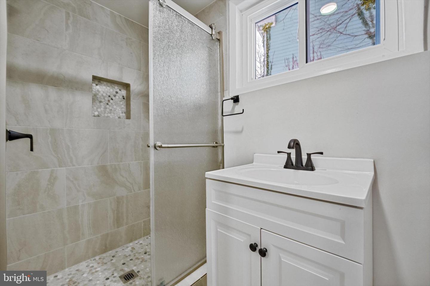 3629 PARKLANE RD, FAIRFAX, Virginia 22030, 4 Bedrooms Bedrooms, ,2 BathroomsBathrooms,Residential,For sale,3629 PARKLANE RD,VAFC2007682 MLS # VAFC2007682