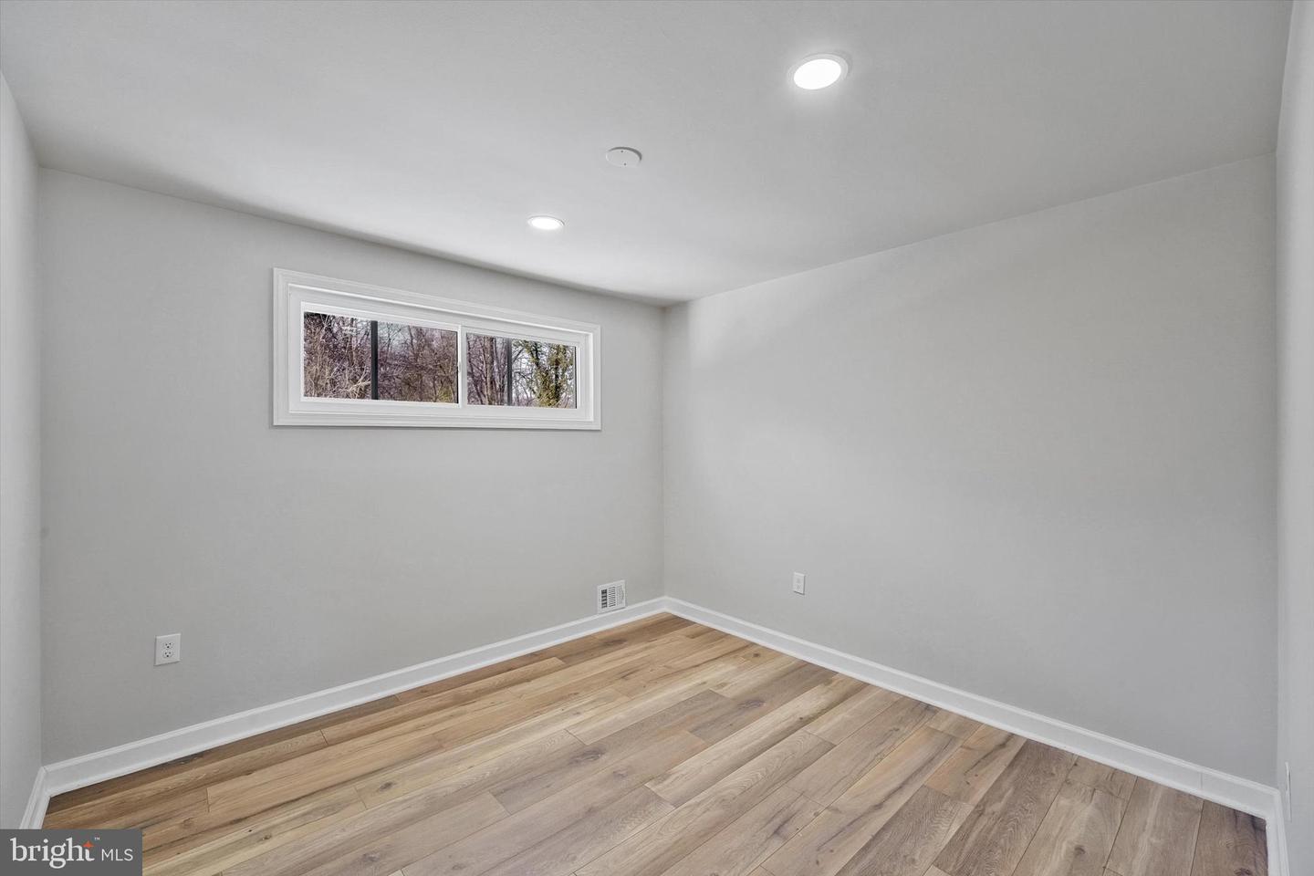 3629 PARKLANE RD, FAIRFAX, Virginia 22030, 4 Bedrooms Bedrooms, ,2 BathroomsBathrooms,Residential,For sale,3629 PARKLANE RD,VAFC2007682 MLS # VAFC2007682