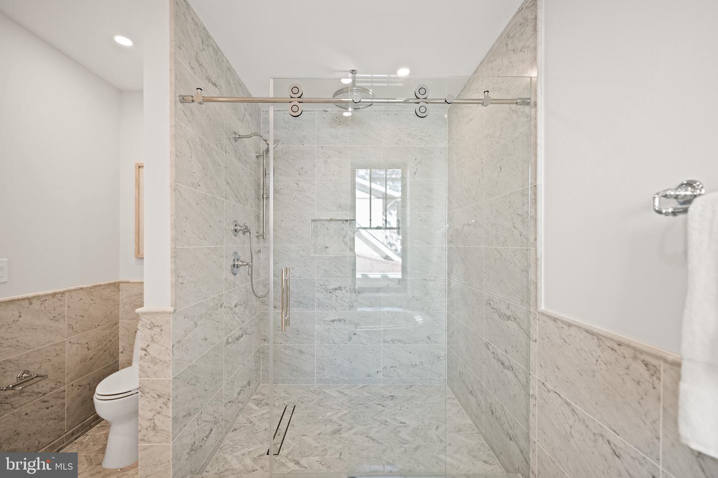 2602 36TH PL NW, WASHINGTON, District Of Columbia 20007, 5 Bedrooms Bedrooms, ,5 BathroomsBathrooms,Residential,For sale,2602 36TH PL NW,DCDC2242310 MLS # DCDC2242310