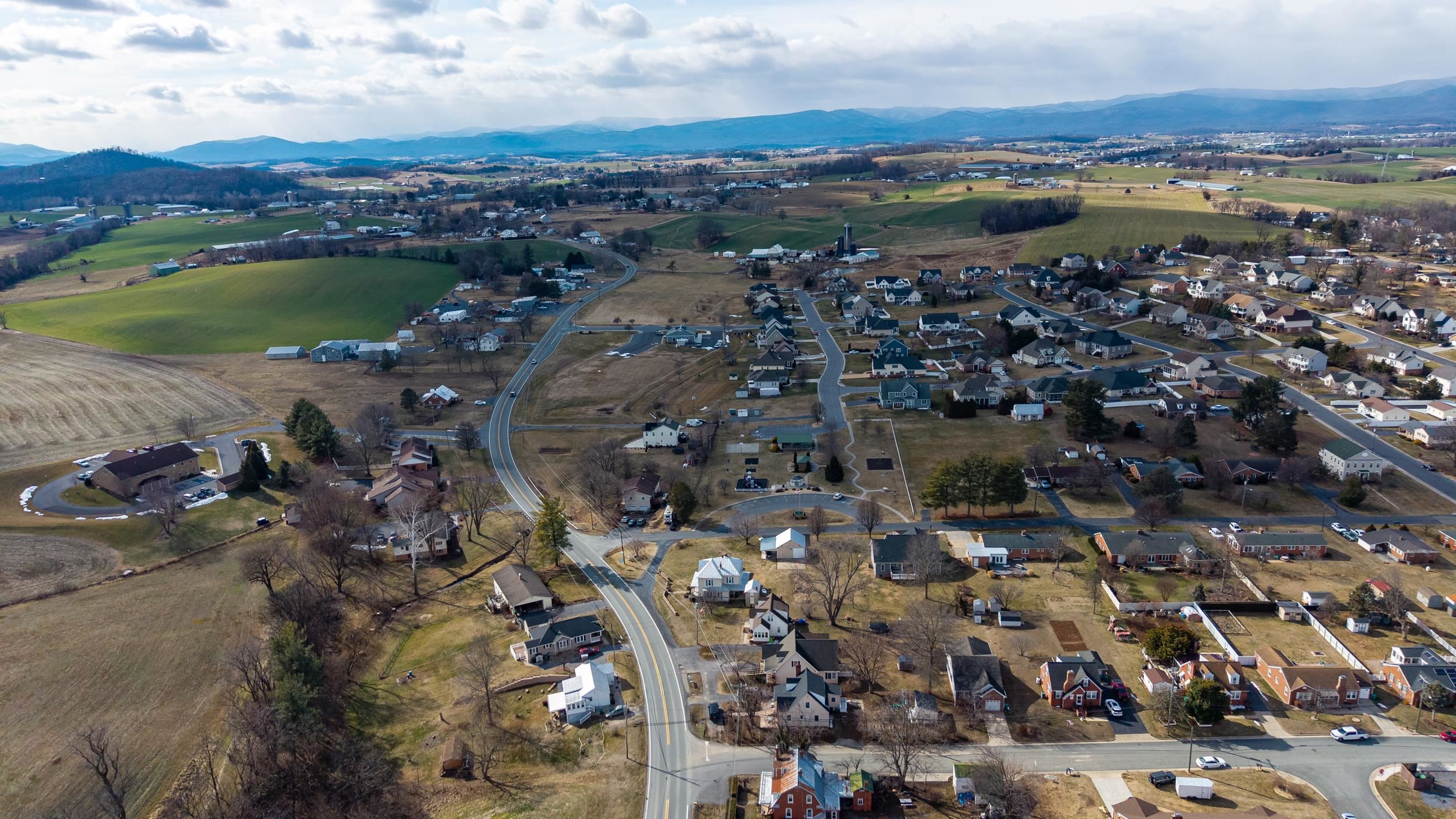 620 MASON ST, DAYTON, Virginia 22821, 4 Bedrooms Bedrooms, ,2 BathroomsBathrooms,Residential,620 MASON ST,673564 MLS # 673564 620 MASON ST, DAYTON, Virginia 22821, 4 Bedrooms Bedrooms, ,2 BathroomsBathrooms,Residential,620 MASON ST,673564 MLS # 673564