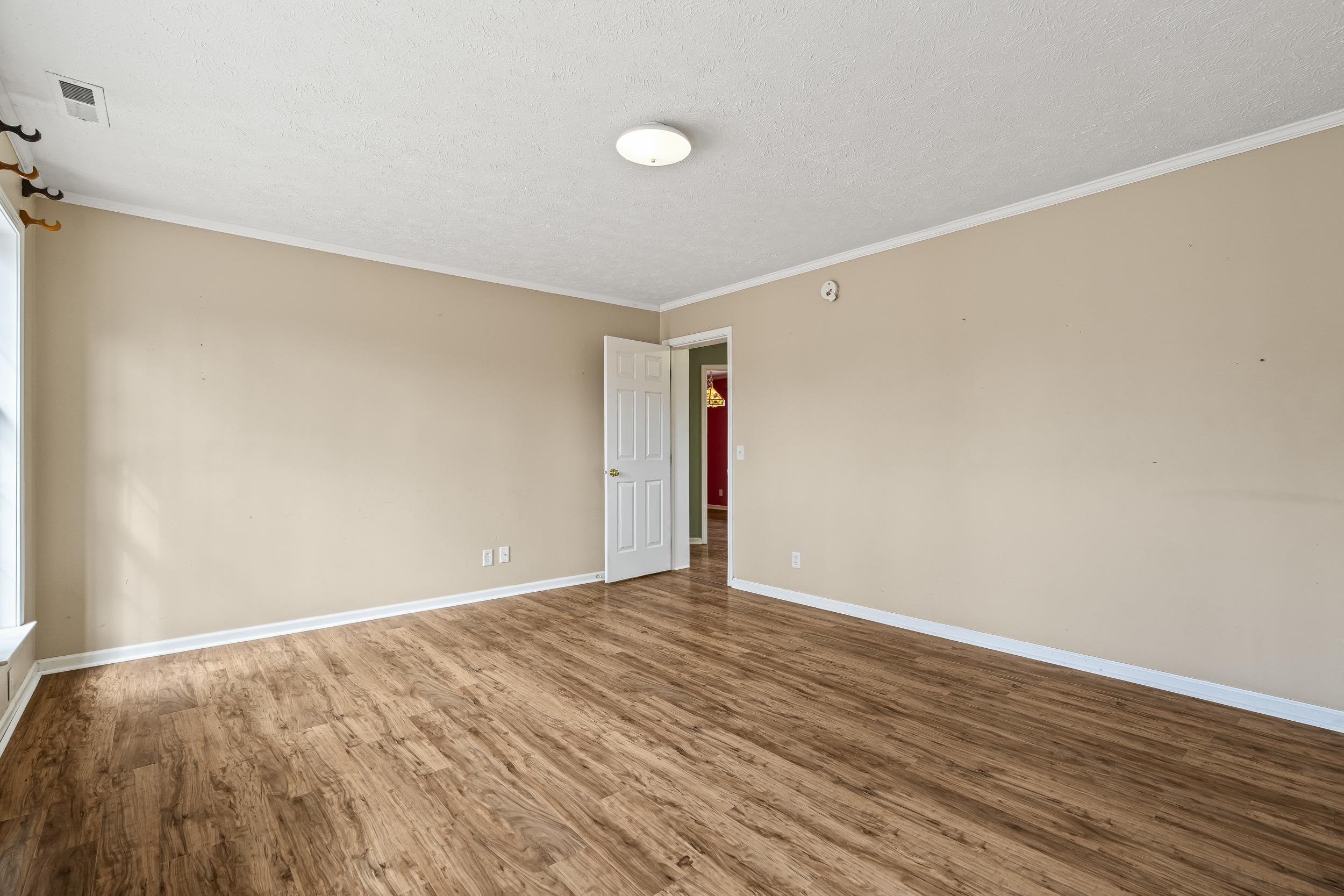 212A W BANK ST, BRIDGEWATER, Virginia 22812, 3 Bedrooms Bedrooms, ,3 BathroomsBathrooms,Residential,212A W BANK ST,673566 MLS # 673566 212A W BANK ST, BRIDGEWATER, Virginia 22812, 3 Bedrooms Bedrooms, ,3 BathroomsBathrooms,Residential,212A W BANK ST,673566 MLS # 673566