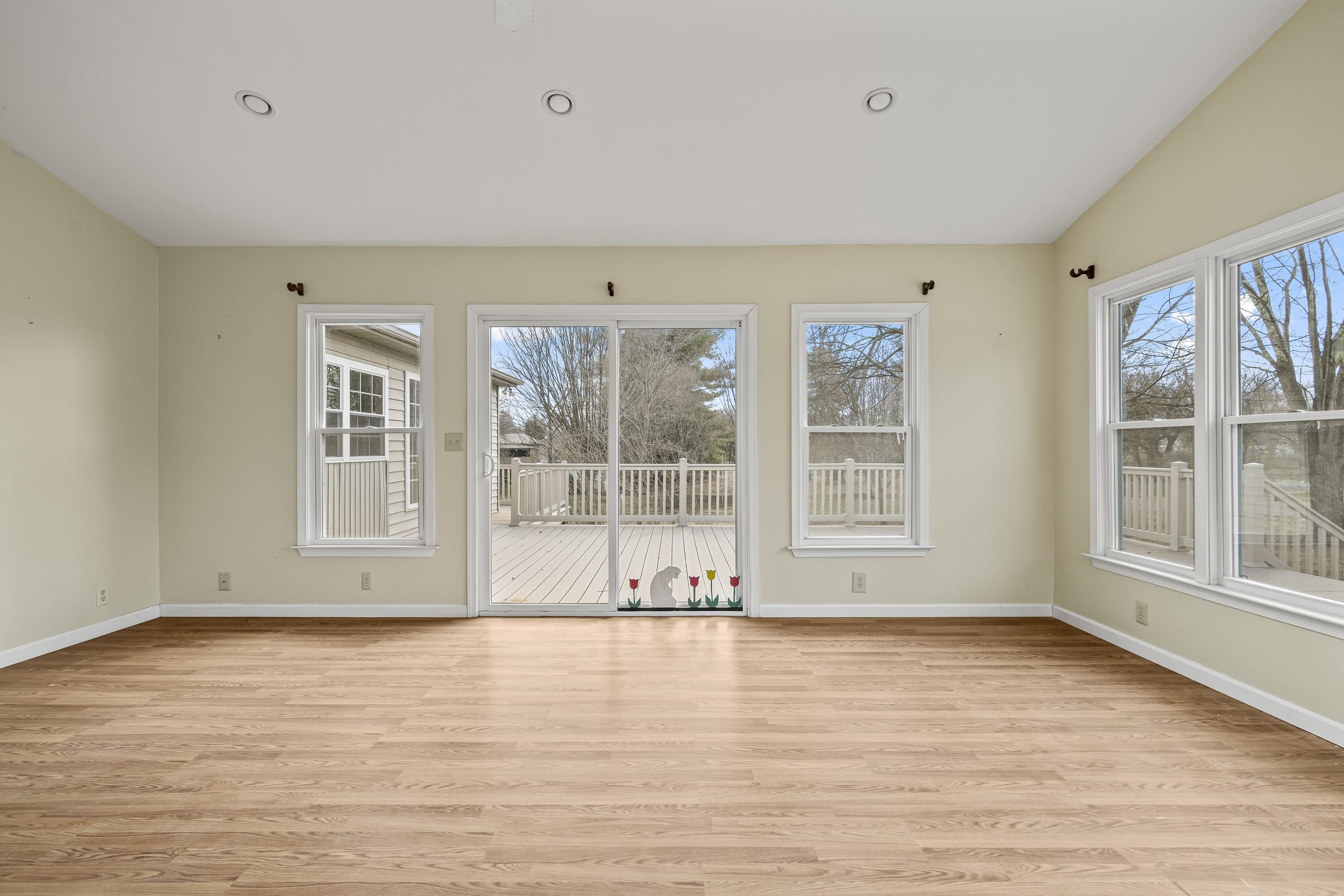 212A W BANK ST, BRIDGEWATER, Virginia 22812, 3 Bedrooms Bedrooms, ,3 BathroomsBathrooms,Residential,212A W BANK ST,673566 MLS # 673566 212A W BANK ST, BRIDGEWATER, Virginia 22812, 3 Bedrooms Bedrooms, ,3 BathroomsBathrooms,Residential,212A W BANK ST,673566 MLS # 673566