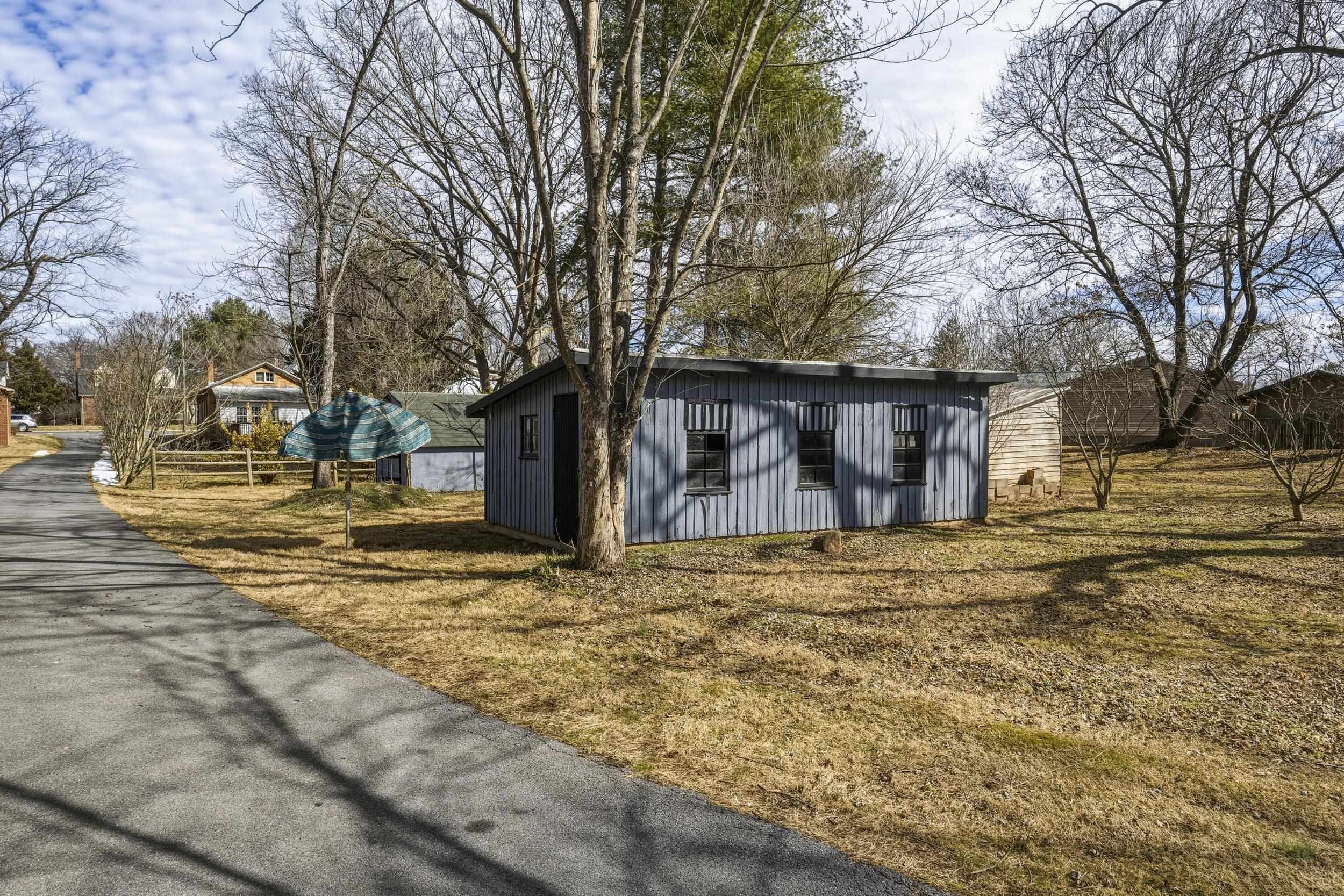 212A W BANK ST, BRIDGEWATER, Virginia 22812, 3 Bedrooms Bedrooms, ,3 BathroomsBathrooms,Residential,212A W BANK ST,673566 MLS # 673566 212A W BANK ST, BRIDGEWATER, Virginia 22812, 3 Bedrooms Bedrooms, ,3 BathroomsBathrooms,Residential,212A W BANK ST,673566 MLS # 673566