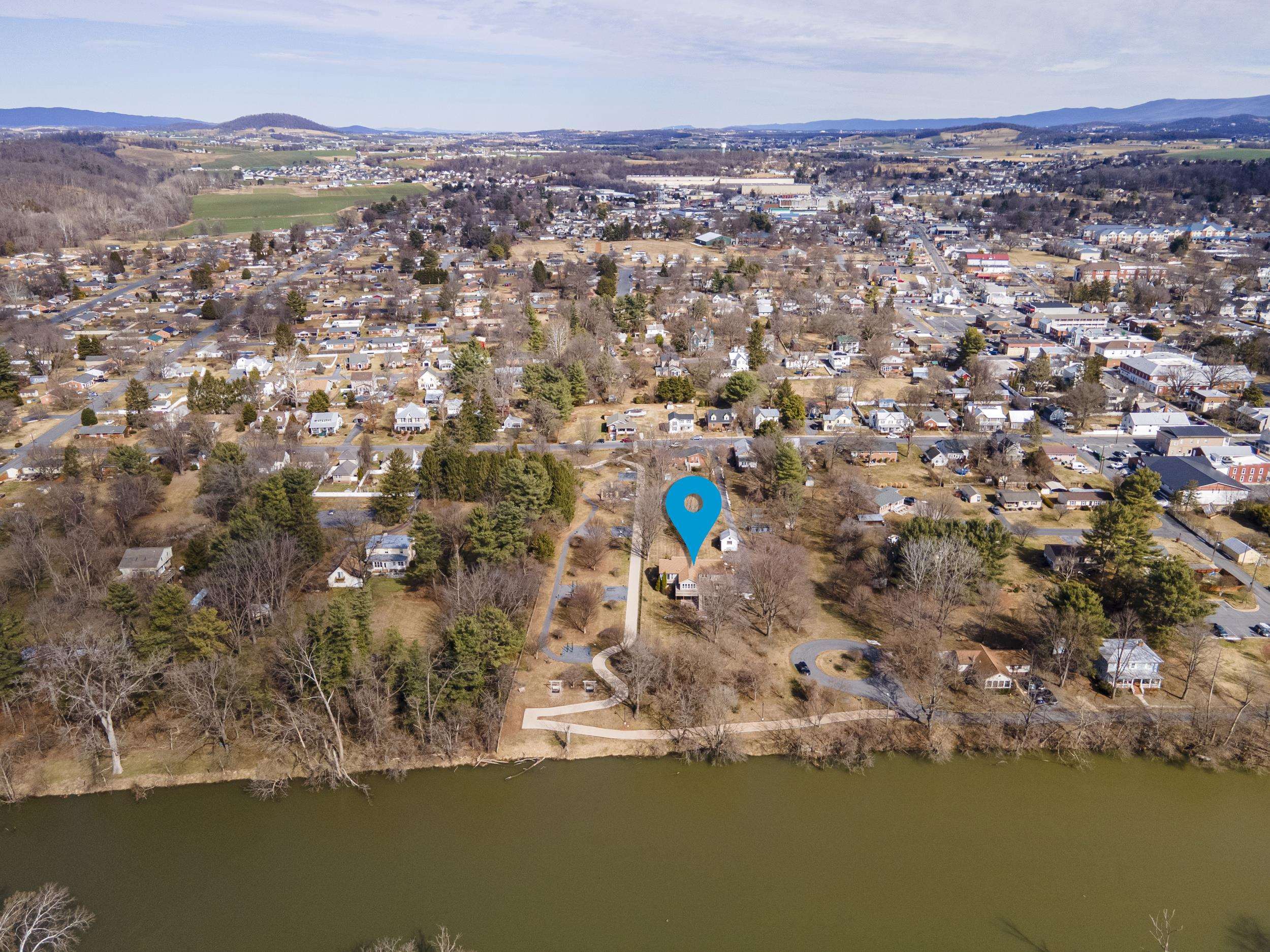 212A W BANK ST, BRIDGEWATER, Virginia 22812, 3 Bedrooms Bedrooms, ,3 BathroomsBathrooms,Residential,212A W BANK ST,673566 MLS # 673566 212A W BANK ST, BRIDGEWATER, Virginia 22812, 3 Bedrooms Bedrooms, ,3 BathroomsBathrooms,Residential,212A W BANK ST,673566 MLS # 673566