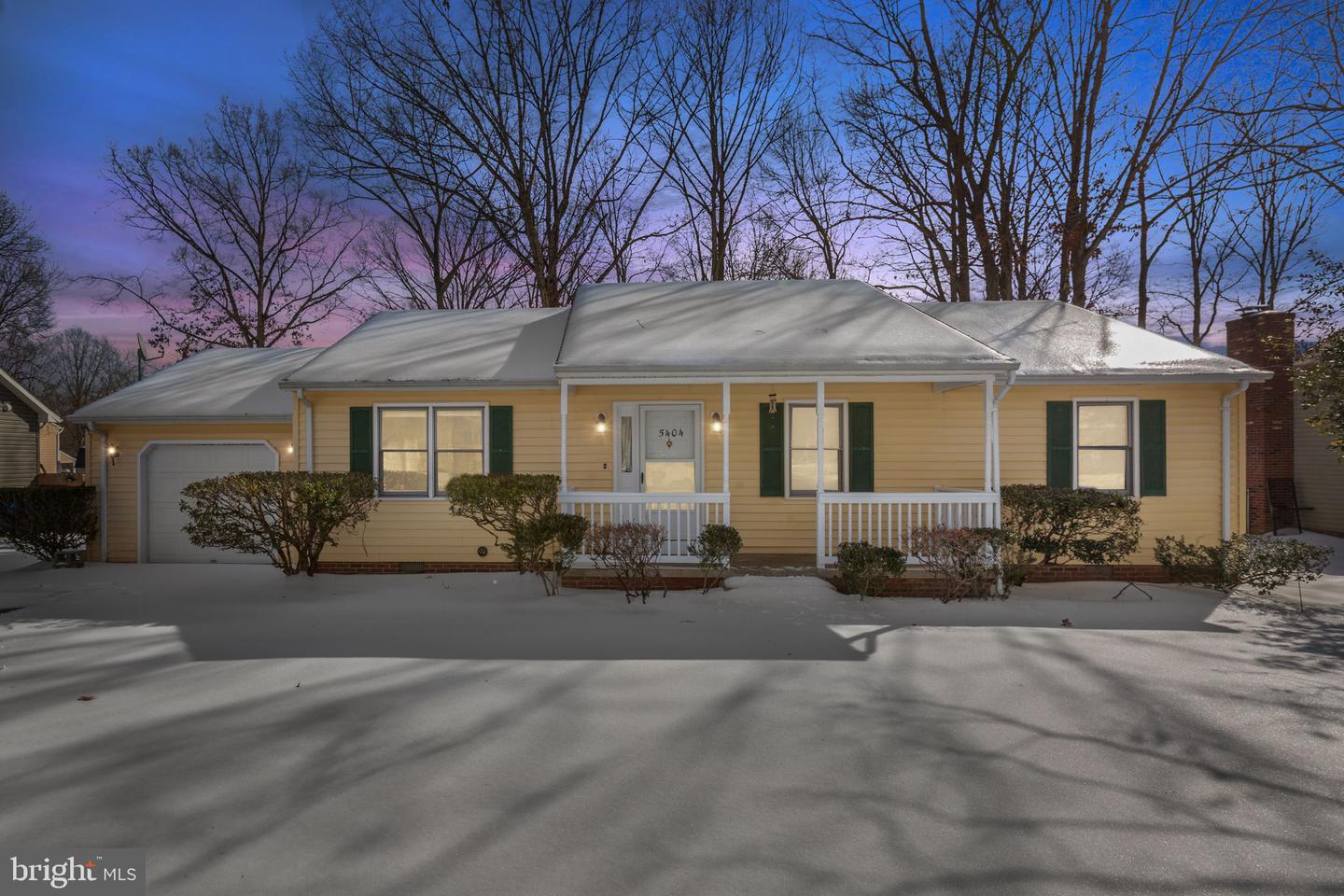 5404 LEAVELLS CROSSING DR, FREDERICKSBURG, Virginia 22407, 3 Bedrooms Bedrooms, ,2 BathroomsBathrooms,Residential,For sale,5404 LEAVELLS CROSSING DR,VASP2038958 MLS # VASP2038958