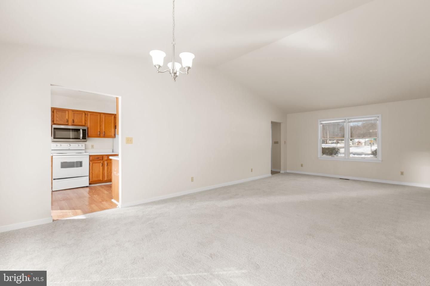 5404 LEAVELLS CROSSING DR, FREDERICKSBURG, Virginia 22407, 3 Bedrooms Bedrooms, ,2 BathroomsBathrooms,Residential,For sale,5404 LEAVELLS CROSSING DR,VASP2038958 MLS # VASP2038958