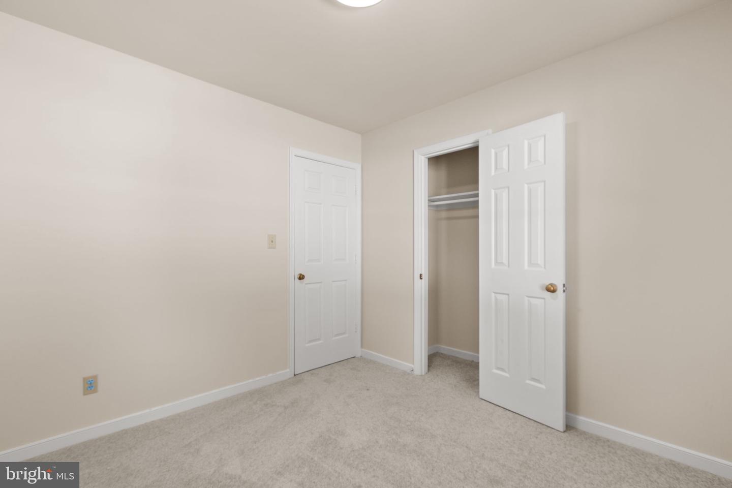 5404 LEAVELLS CROSSING DR, FREDERICKSBURG, Virginia 22407, 3 Bedrooms Bedrooms, ,2 BathroomsBathrooms,Residential,For sale,5404 LEAVELLS CROSSING DR,VASP2038958 MLS # VASP2038958