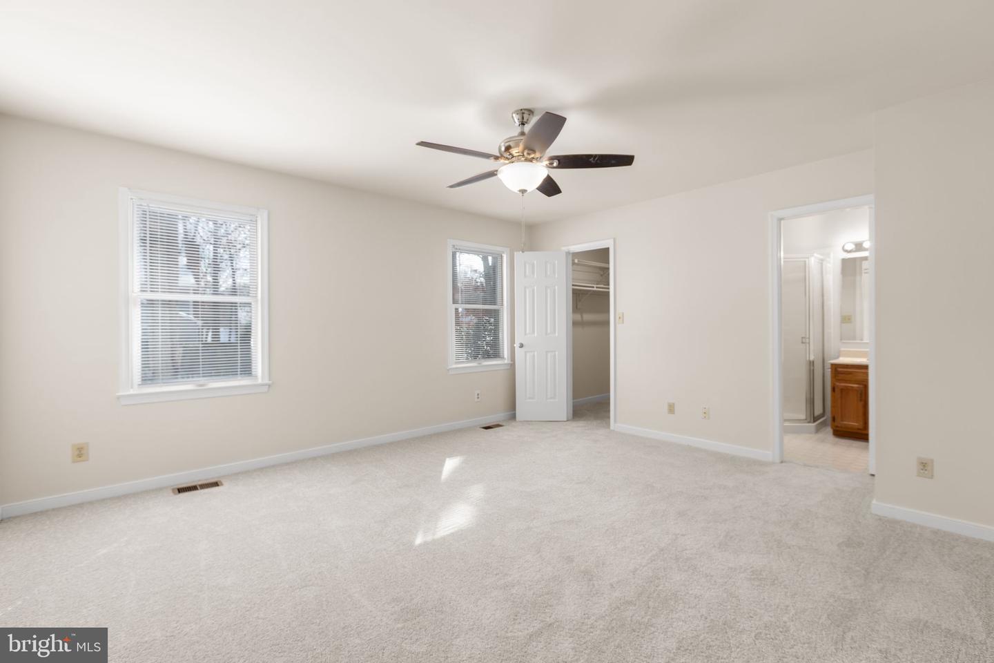 5404 LEAVELLS CROSSING DR, FREDERICKSBURG, Virginia 22407, 3 Bedrooms Bedrooms, ,2 BathroomsBathrooms,Residential,For sale,5404 LEAVELLS CROSSING DR,VASP2038958 MLS # VASP2038958