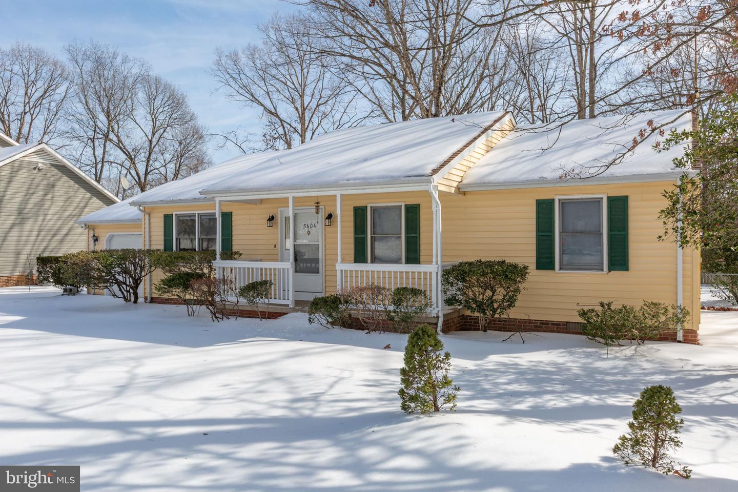 5404 LEAVELLS CROSSING DR, FREDERICKSBURG, Virginia 22407, 3 Bedrooms Bedrooms, ,2 BathroomsBathrooms,Residential,For sale,5404 LEAVELLS CROSSING DR,VASP2038958 MLS # VASP2038958