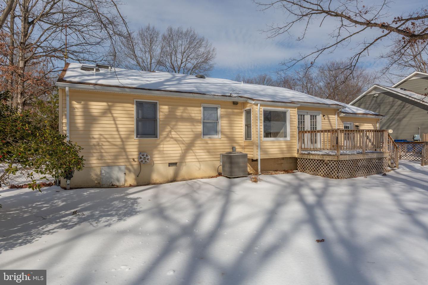 5404 LEAVELLS CROSSING DR, FREDERICKSBURG, Virginia 22407, 3 Bedrooms Bedrooms, ,2 BathroomsBathrooms,Residential,For sale,5404 LEAVELLS CROSSING DR,VASP2038958 MLS # VASP2038958