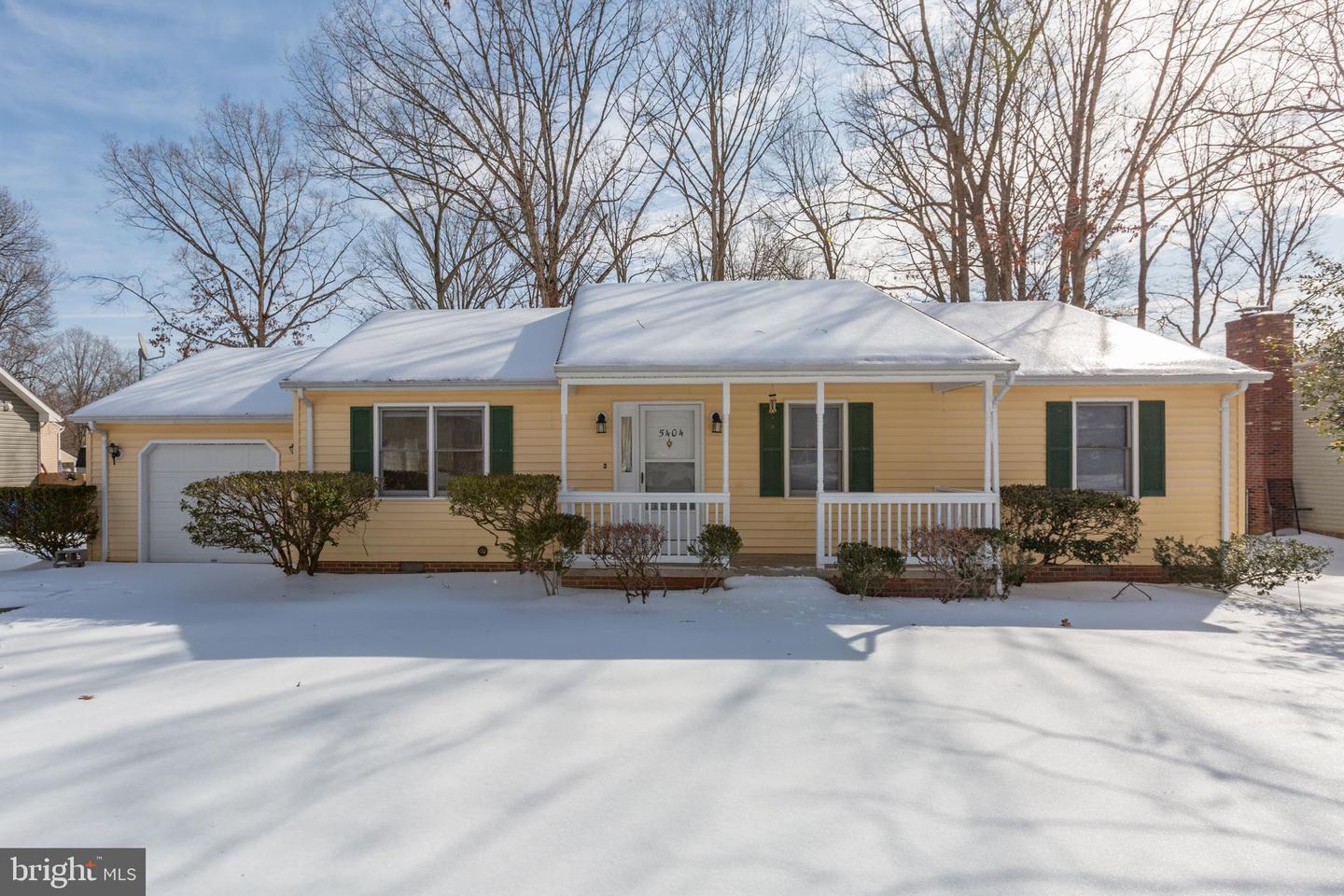 5404 LEAVELLS CROSSING DR, FREDERICKSBURG, Virginia 22407, 3 Bedrooms Bedrooms, ,2 BathroomsBathrooms,Residential,For sale,5404 LEAVELLS CROSSING DR,VASP2038958 MLS # VASP2038958