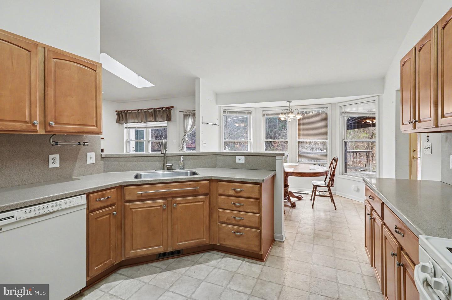 6408 MATTHEW LN, MINERAL, Virginia 23117, 3 Bedrooms Bedrooms, 11 Rooms Rooms,4 BathroomsBathrooms,Residential,For sale,6408 MATTHEW LN,VASP2038960 MLS # VASP2038960