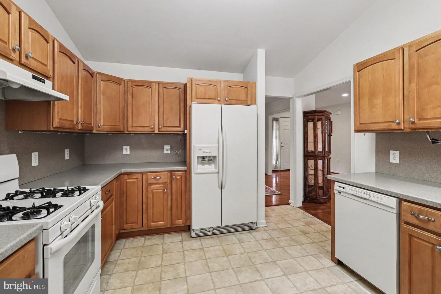 6408 MATTHEW LN, MINERAL, Virginia 23117, 3 Bedrooms Bedrooms, 11 Rooms Rooms,4 BathroomsBathrooms,Residential,For sale,6408 MATTHEW LN,VASP2038960 MLS # VASP2038960