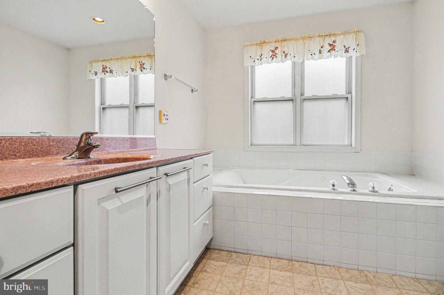 6408 MATTHEW LN, MINERAL, Virginia 23117, 3 Bedrooms Bedrooms, 11 Rooms Rooms,4 BathroomsBathrooms,Residential,For sale,6408 MATTHEW LN,VASP2038960 MLS # VASP2038960