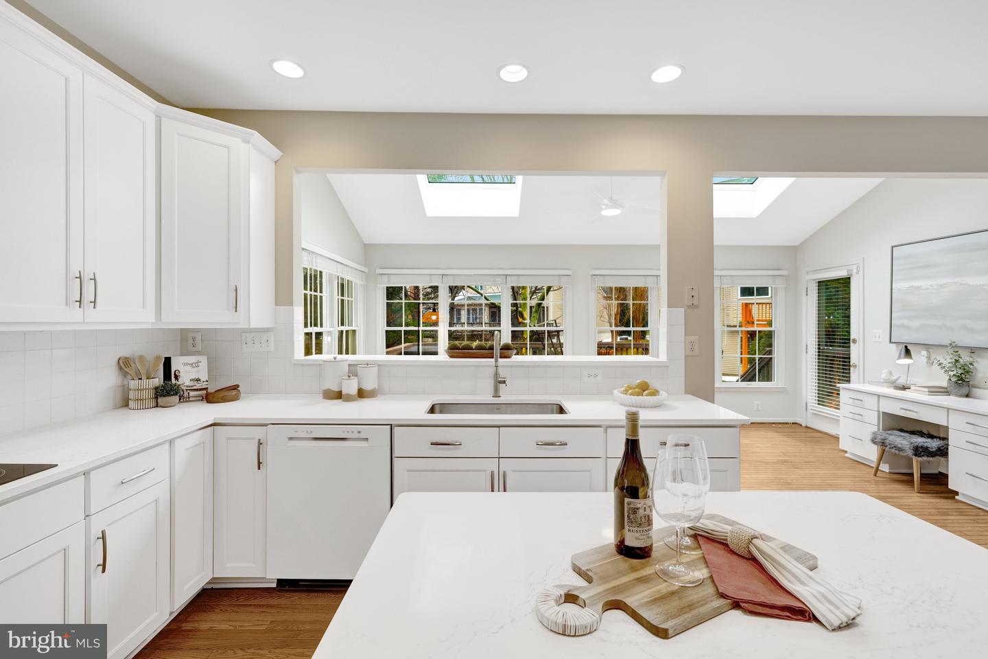 1295 GATESMEADOW WAY, RESTON, Virginia 20194, 4 Bedrooms Bedrooms, ,4 BathroomsBathrooms,Residential,For sale,1295 GATESMEADOW WAY,VAFX2288792 MLS # VAFX2288792