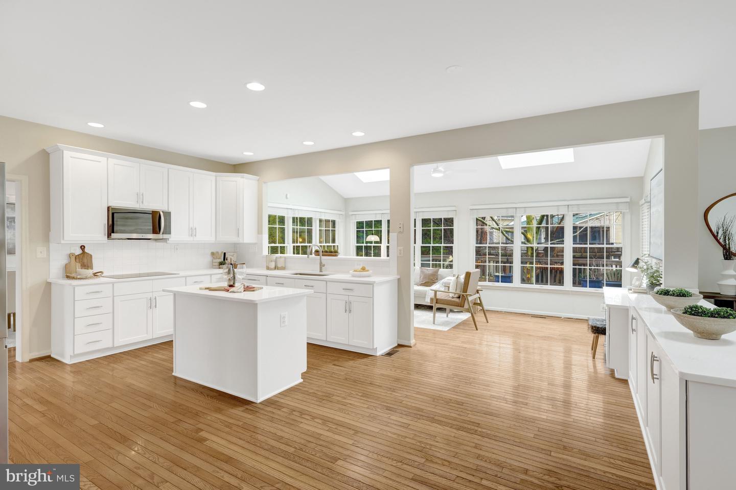 1295 GATESMEADOW WAY, RESTON, Virginia 20194, 4 Bedrooms Bedrooms, ,4 BathroomsBathrooms,Residential,For sale,1295 GATESMEADOW WAY,VAFX2288792 MLS # VAFX2288792