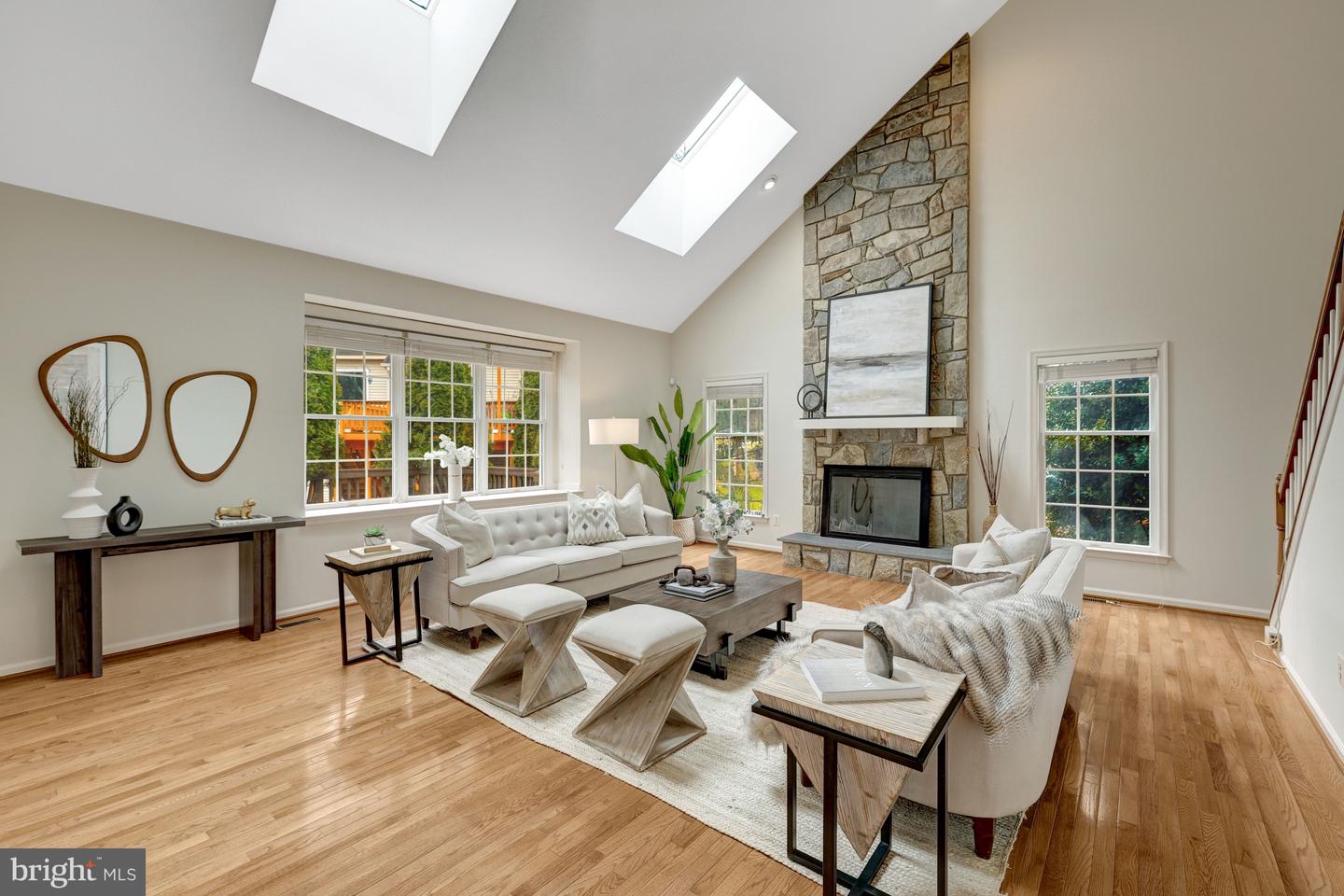 1295 GATESMEADOW WAY, RESTON, Virginia 20194, 4 Bedrooms Bedrooms, ,4 BathroomsBathrooms,Residential,For sale,1295 GATESMEADOW WAY,VAFX2288792 MLS # VAFX2288792