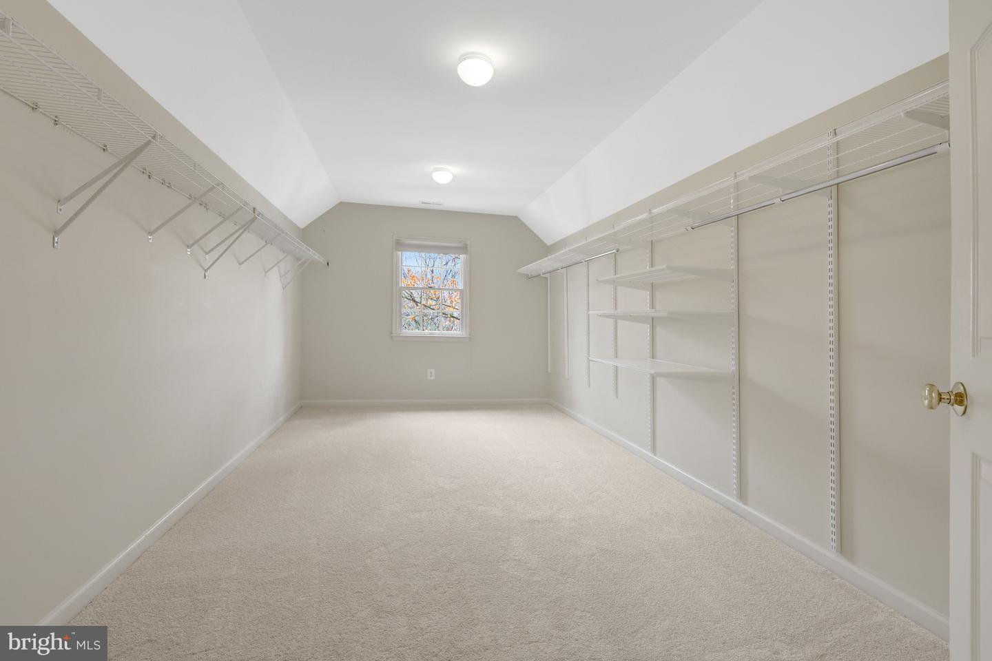 1295 GATESMEADOW WAY, RESTON, Virginia 20194, 4 Bedrooms Bedrooms, ,4 BathroomsBathrooms,Residential,For sale,1295 GATESMEADOW WAY,VAFX2288792 MLS # VAFX2288792