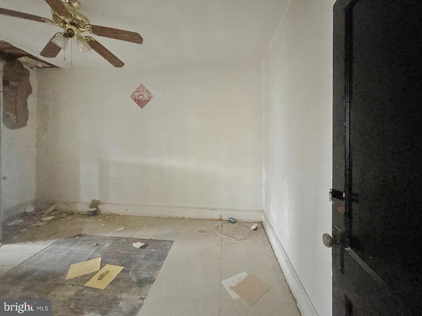 1469 RIDGE PL SE, WASHINGTON, District Of Columbia 20020, 2 Bedrooms Bedrooms, ,1 BathroomBathrooms,Residential,For sale,1469 RIDGE PL SE,DCDC2244484 MLS # DCDC2244484