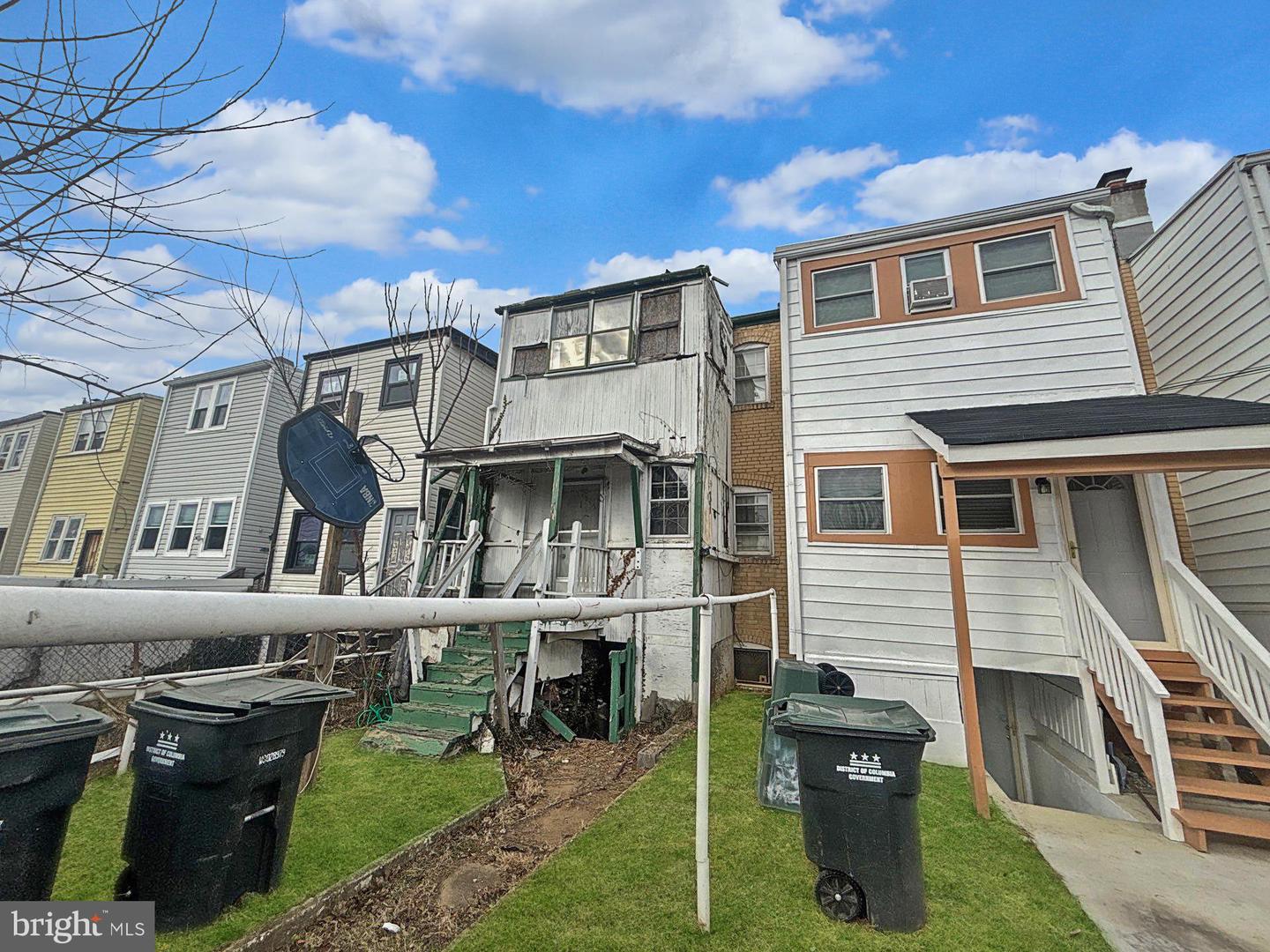 1469 RIDGE PL SE, WASHINGTON, District Of Columbia 20020, 2 Bedrooms Bedrooms, ,1 BathroomBathrooms,Residential,For sale,1469 RIDGE PL SE,DCDC2244484 MLS # DCDC2244484