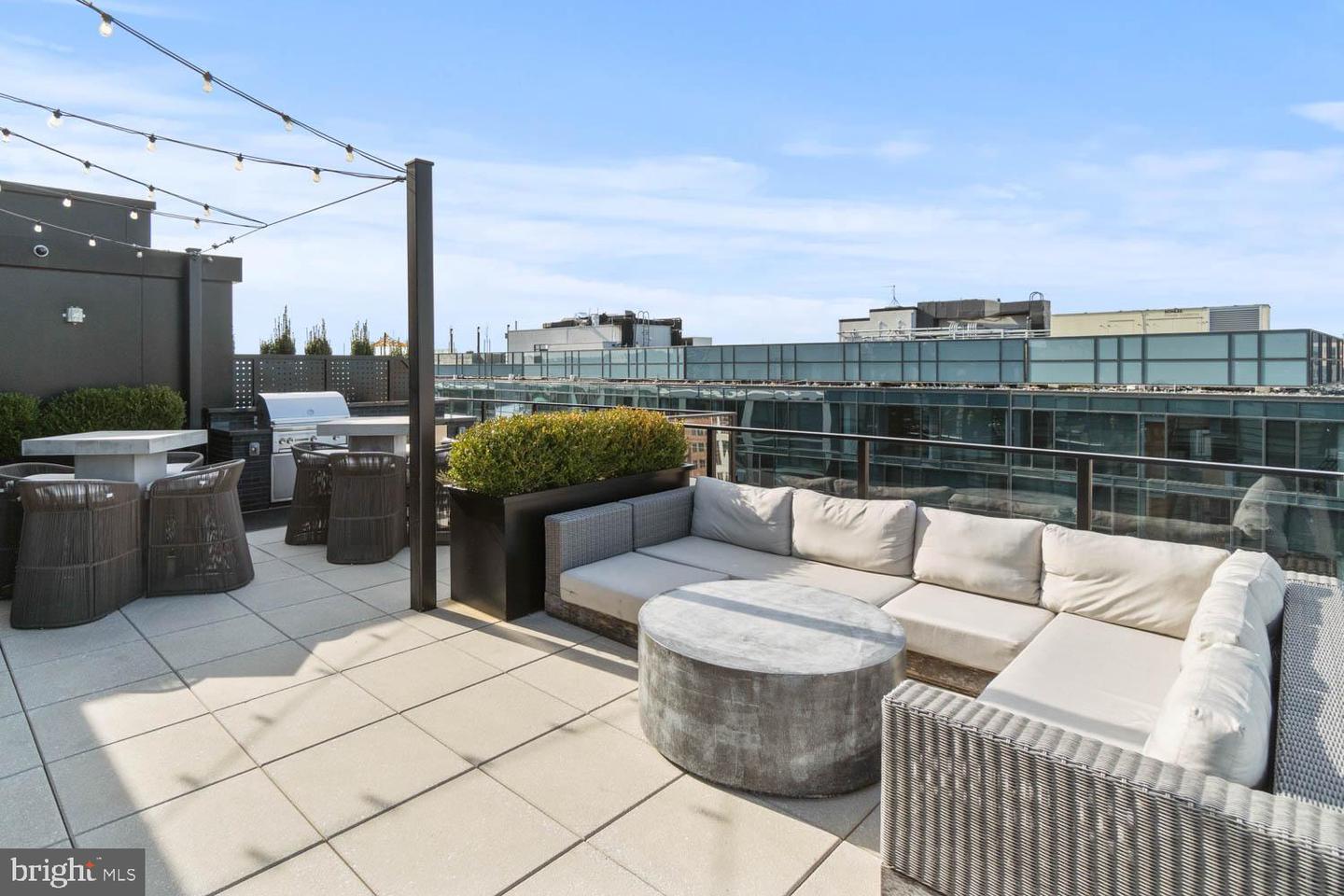 1300 4TH ST SE #806, WASHINGTON, District Of Columbia 20003, 1 Bedroom Bedrooms, ,1 BathroomBathrooms,Residential,For sale,1300 4TH ST SE #806,DCDC2246010 MLS # DCDC2246010