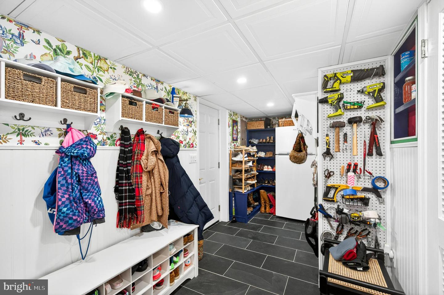 9604 GLENARM CT, BURKE, Virginia 22015, 4 Bedrooms Bedrooms, ,3 BathroomsBathrooms,Residential,For sale,9604 GLENARM CT,VAFX2291518 MLS # VAFX2291518 9604 GLENARM CT, BURKE, Virginia 22015, 4 Bedrooms Bedrooms, ,3 BathroomsBathrooms,Residential,For sale,9604 GLENARM CT,VAFX2291518 MLS # VAFX2291518